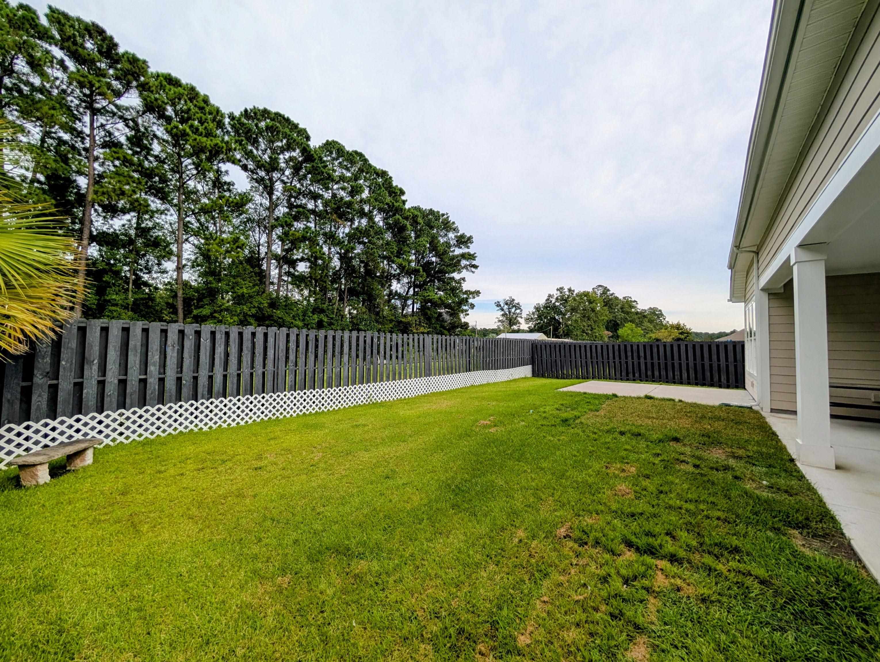 1826 Zodiac Court Property Photo 4