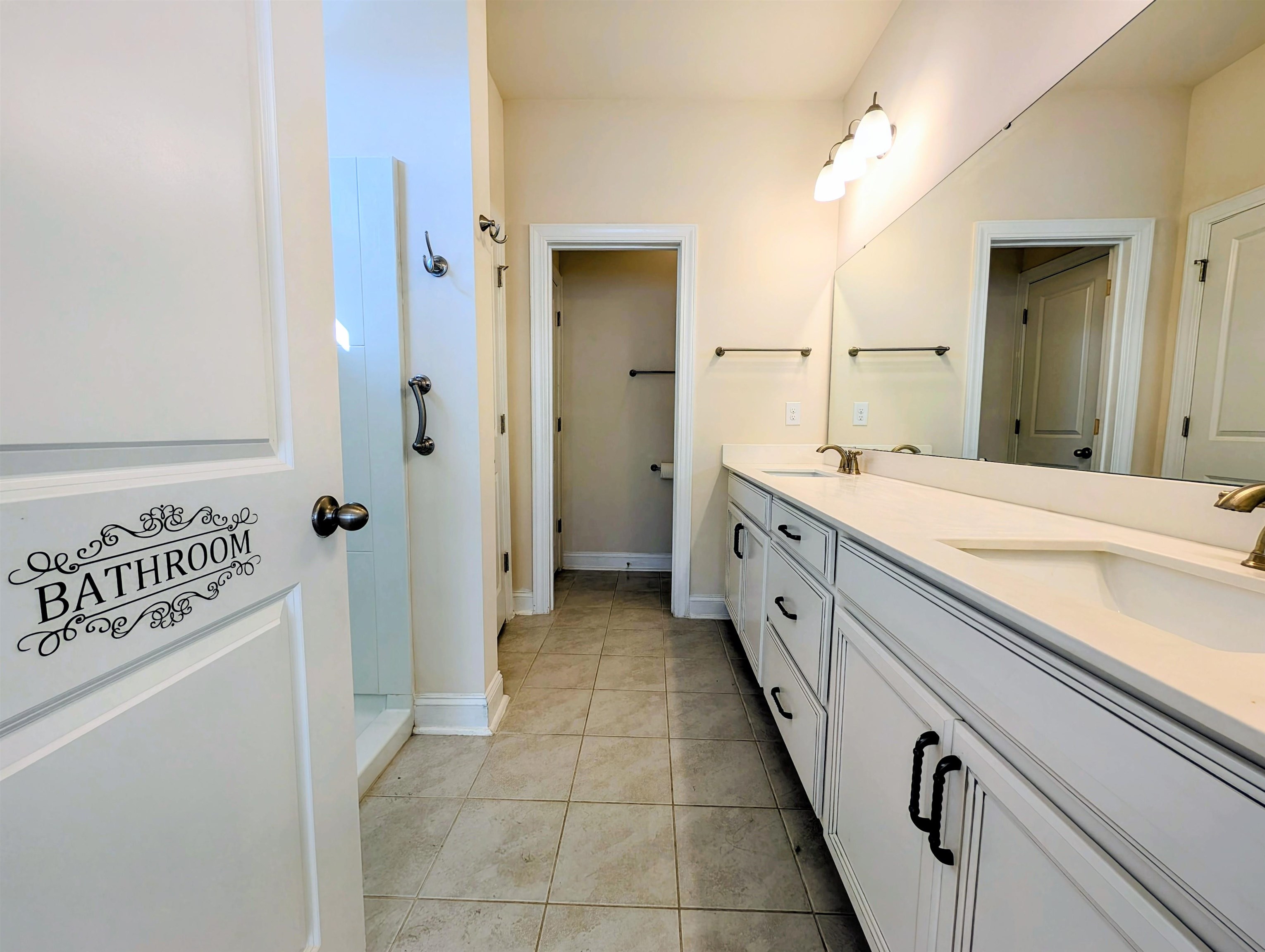 1826 Zodiac Court Property Photo 11