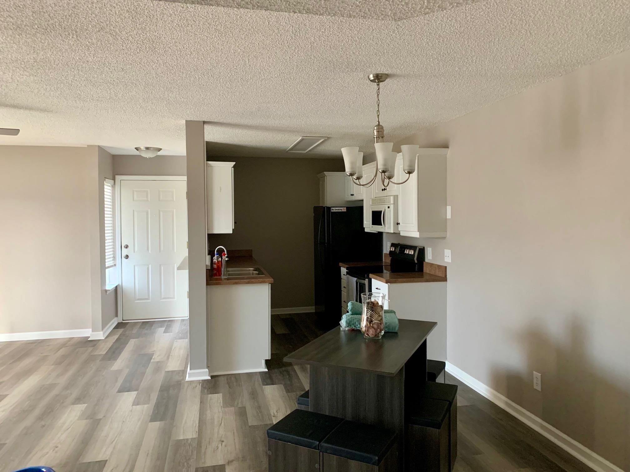2258 Huntington Dr. Property Photo 10