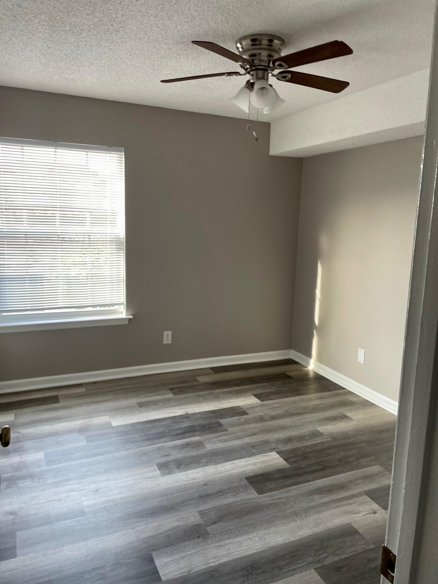2258 Huntington Dr. Property Photo 21