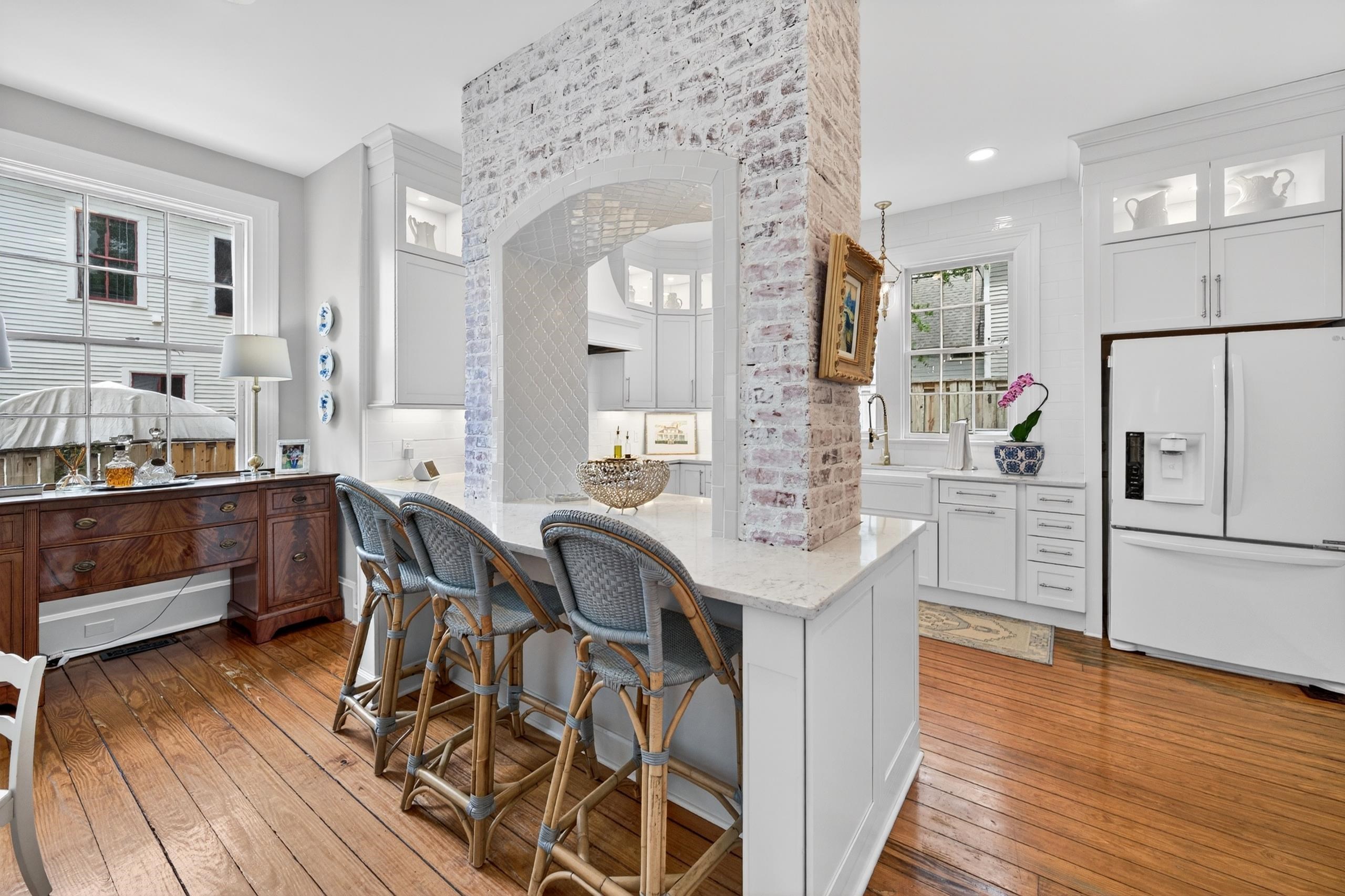 127 Broad St. Property Photo 8