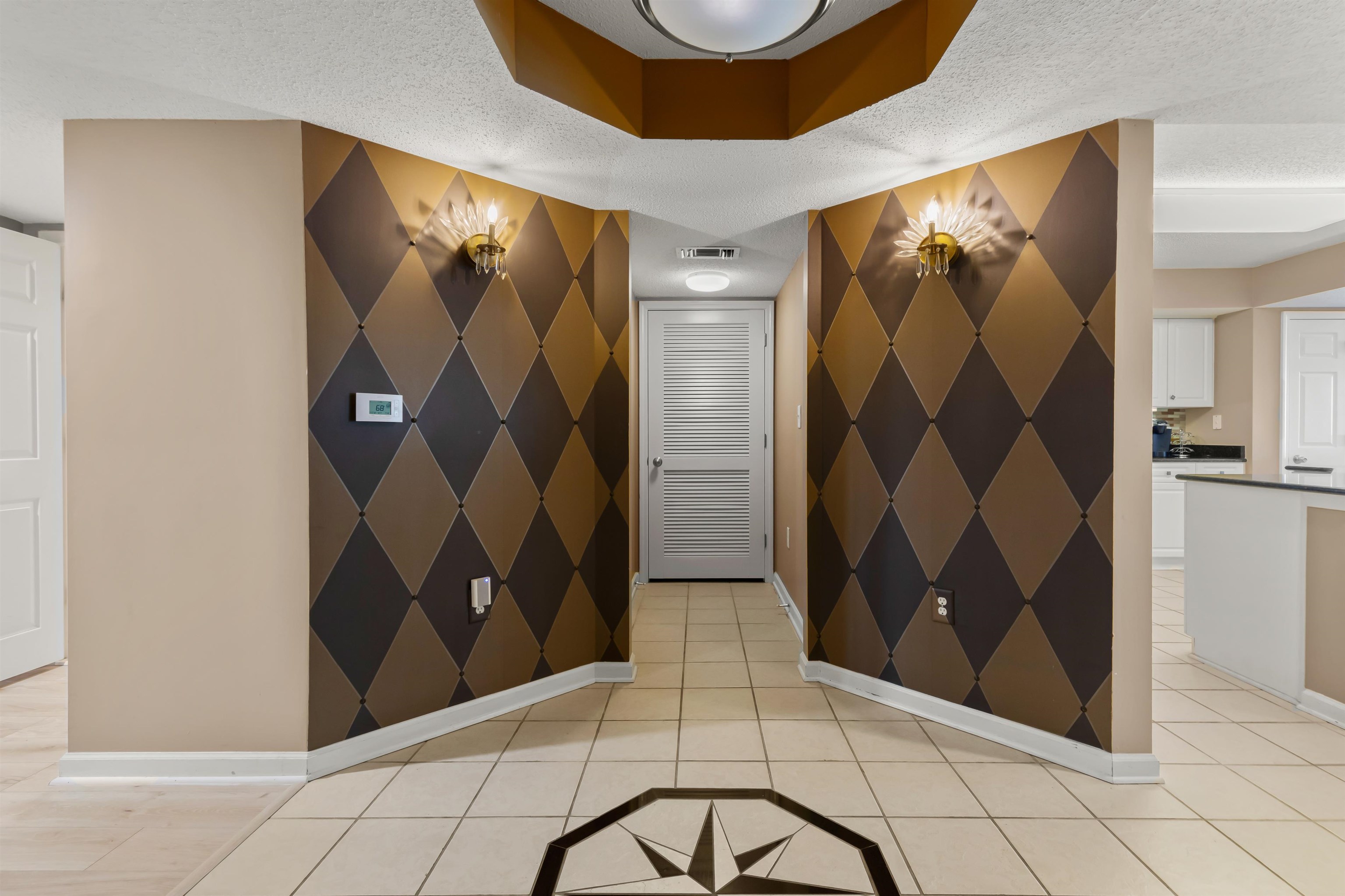 2151 Bridge View Ct. Property Photo 2