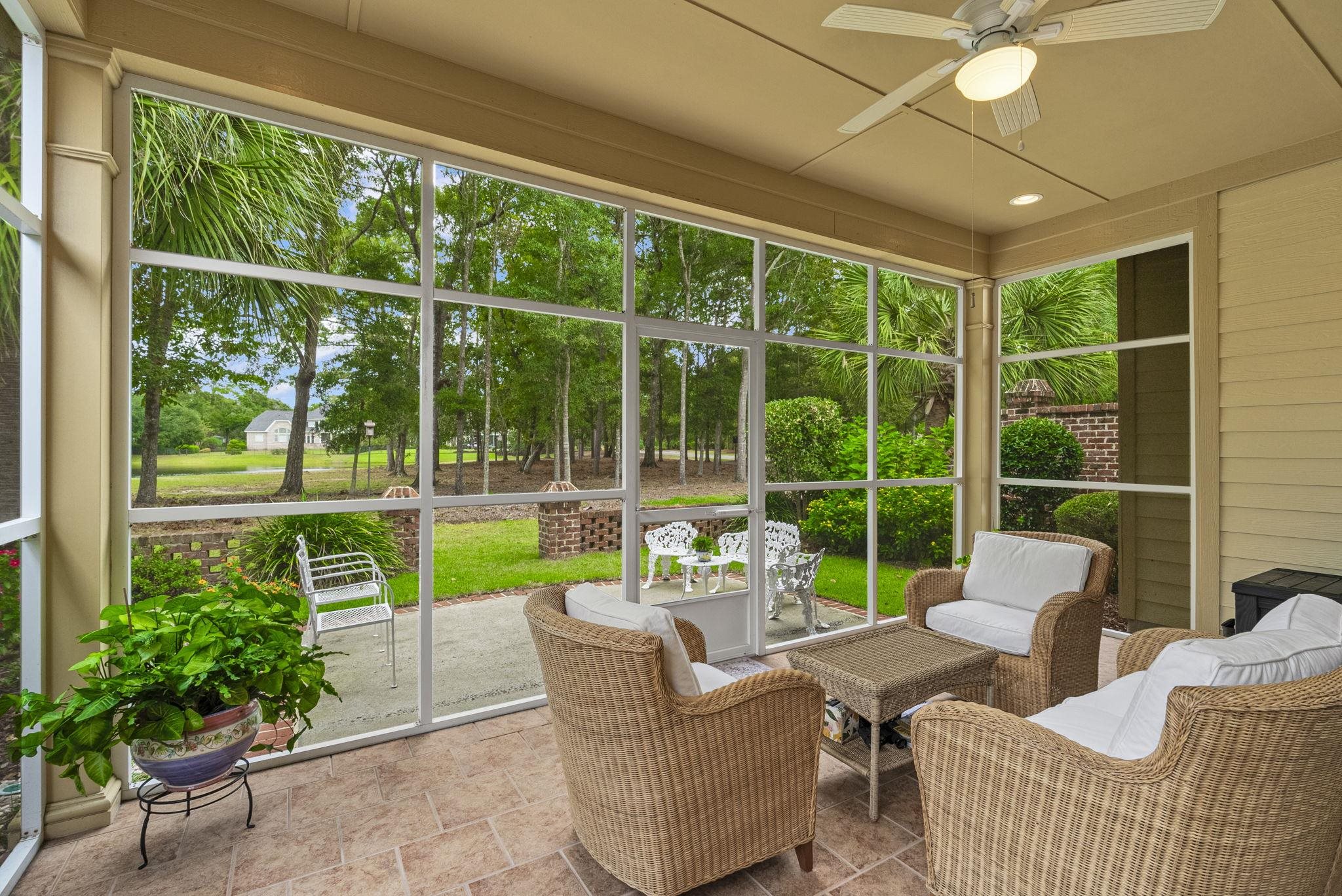 12 Courtyard Circle Property Photo 6