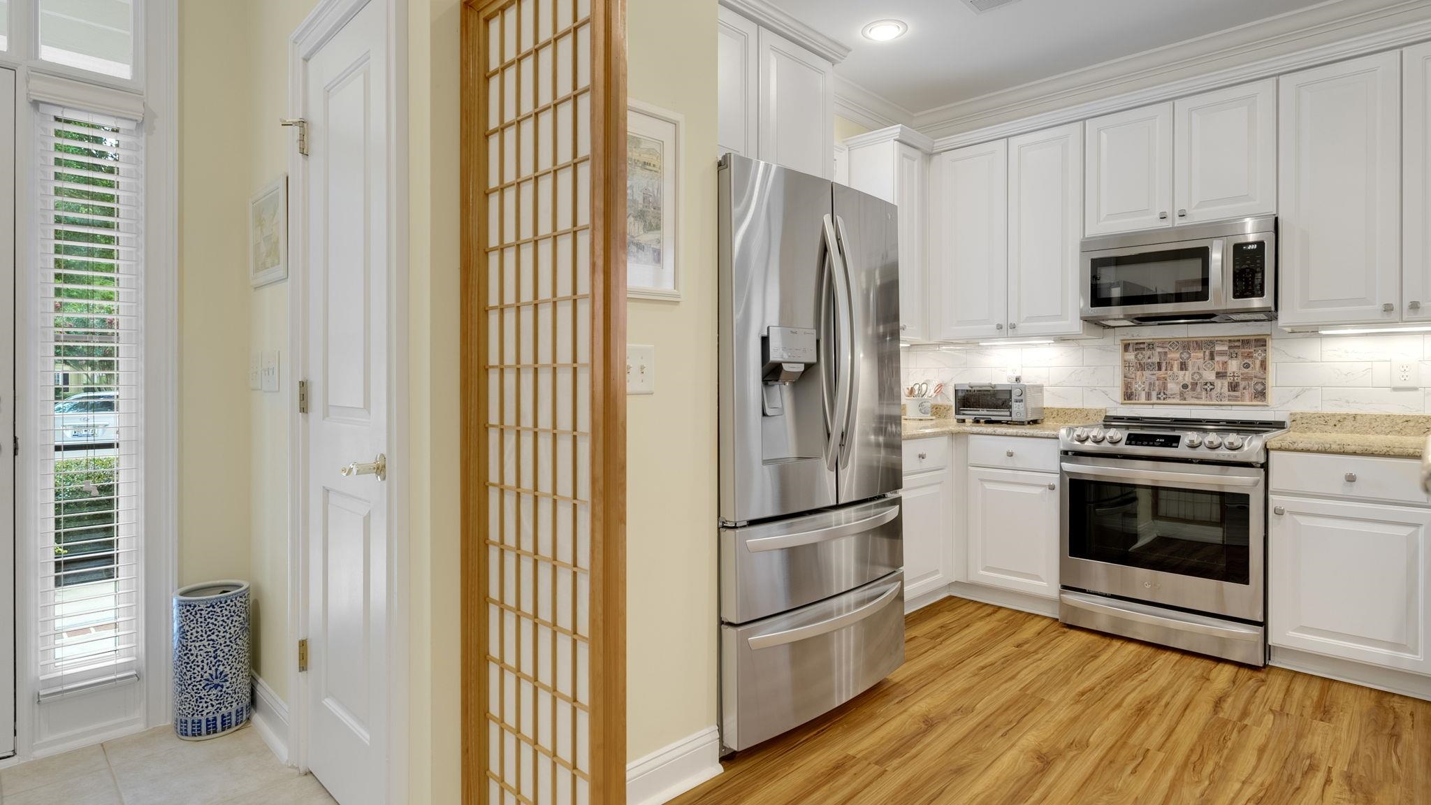 12 Courtyard Circle Property Photo 9