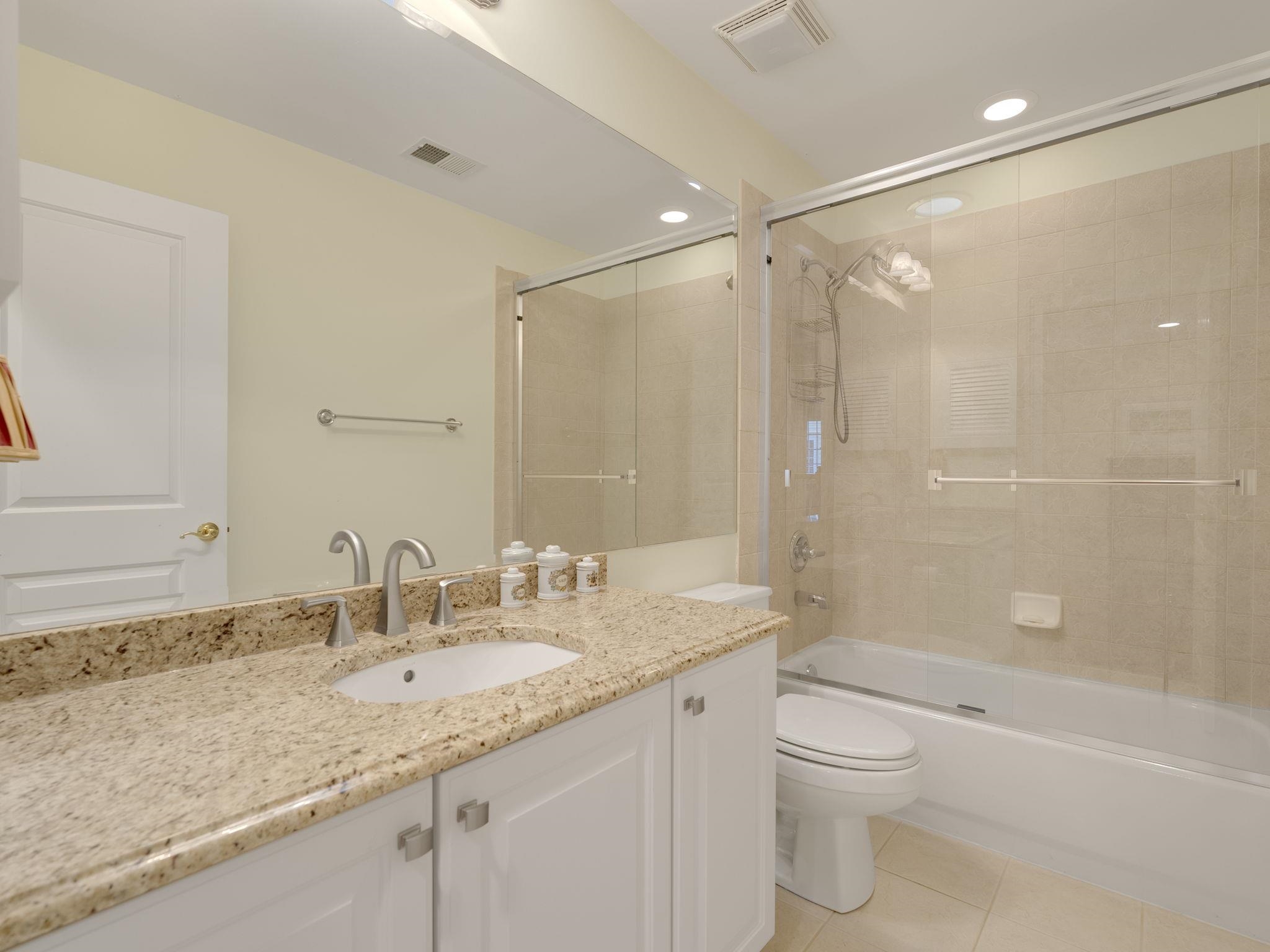 12 Courtyard Circle Property Photo 28