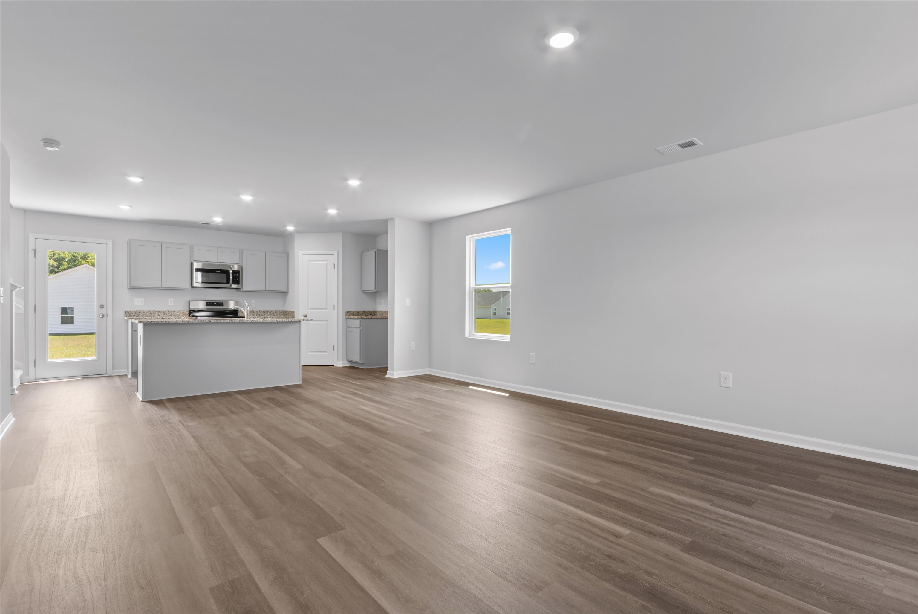 1063 Cherrystone Loop Property Photo 8
