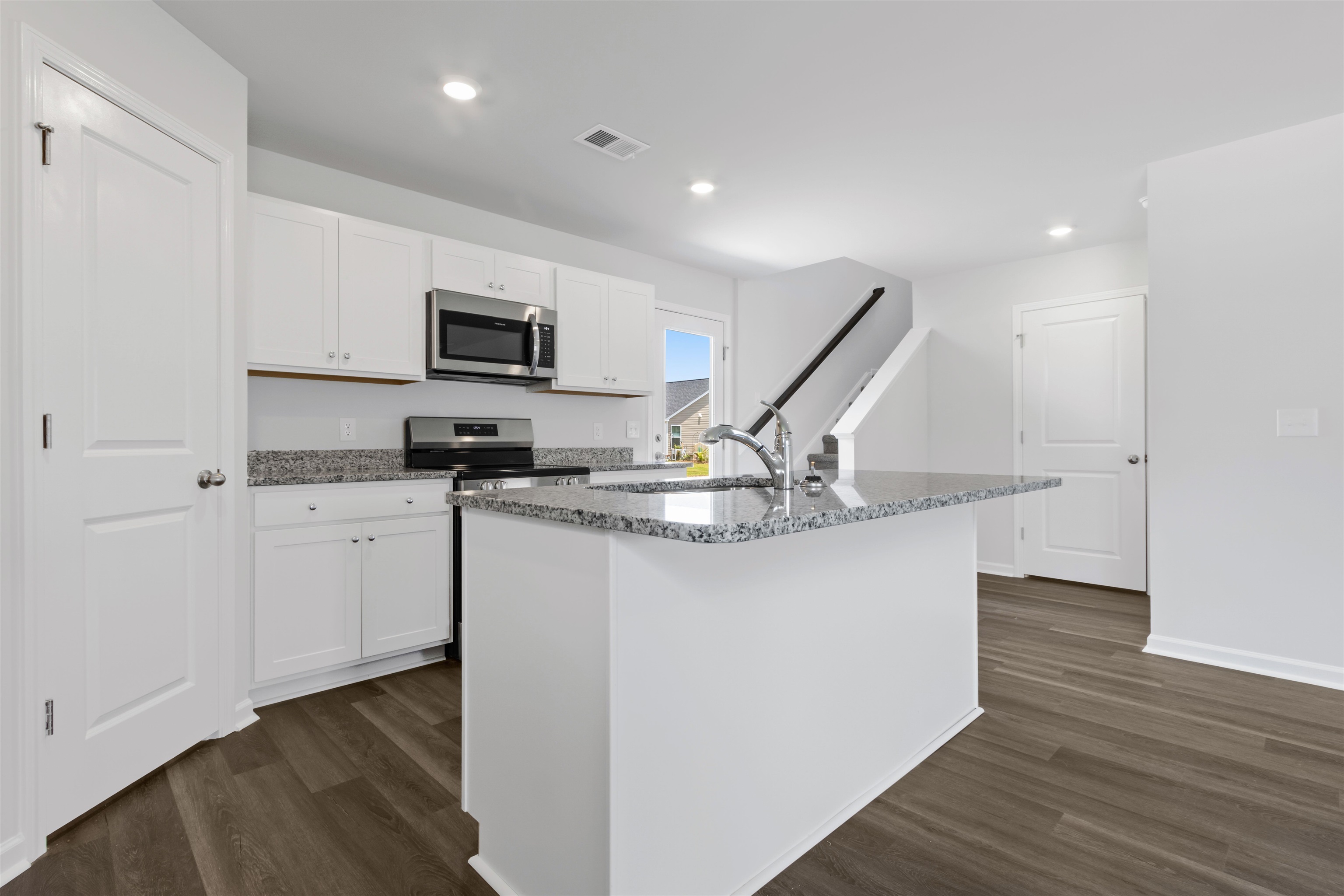 1063 Cherrystone Loop Property Photo 10