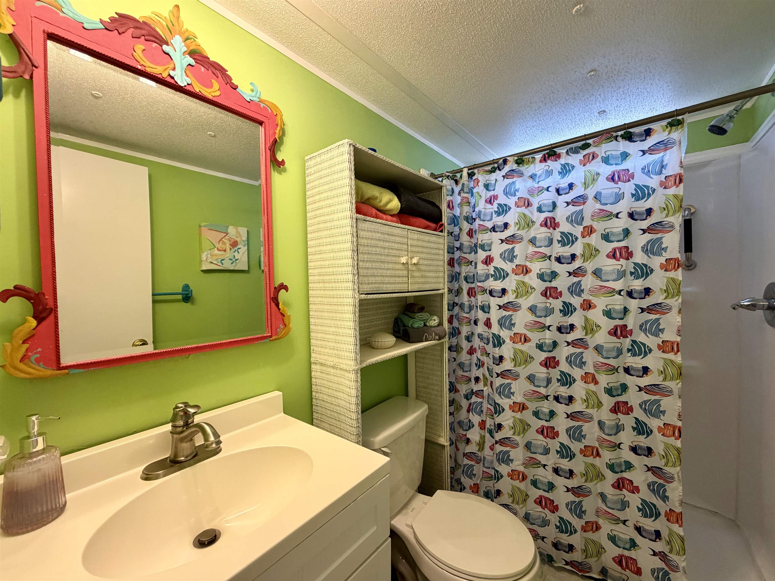 147 Oceanside Dr. Property Photo 16