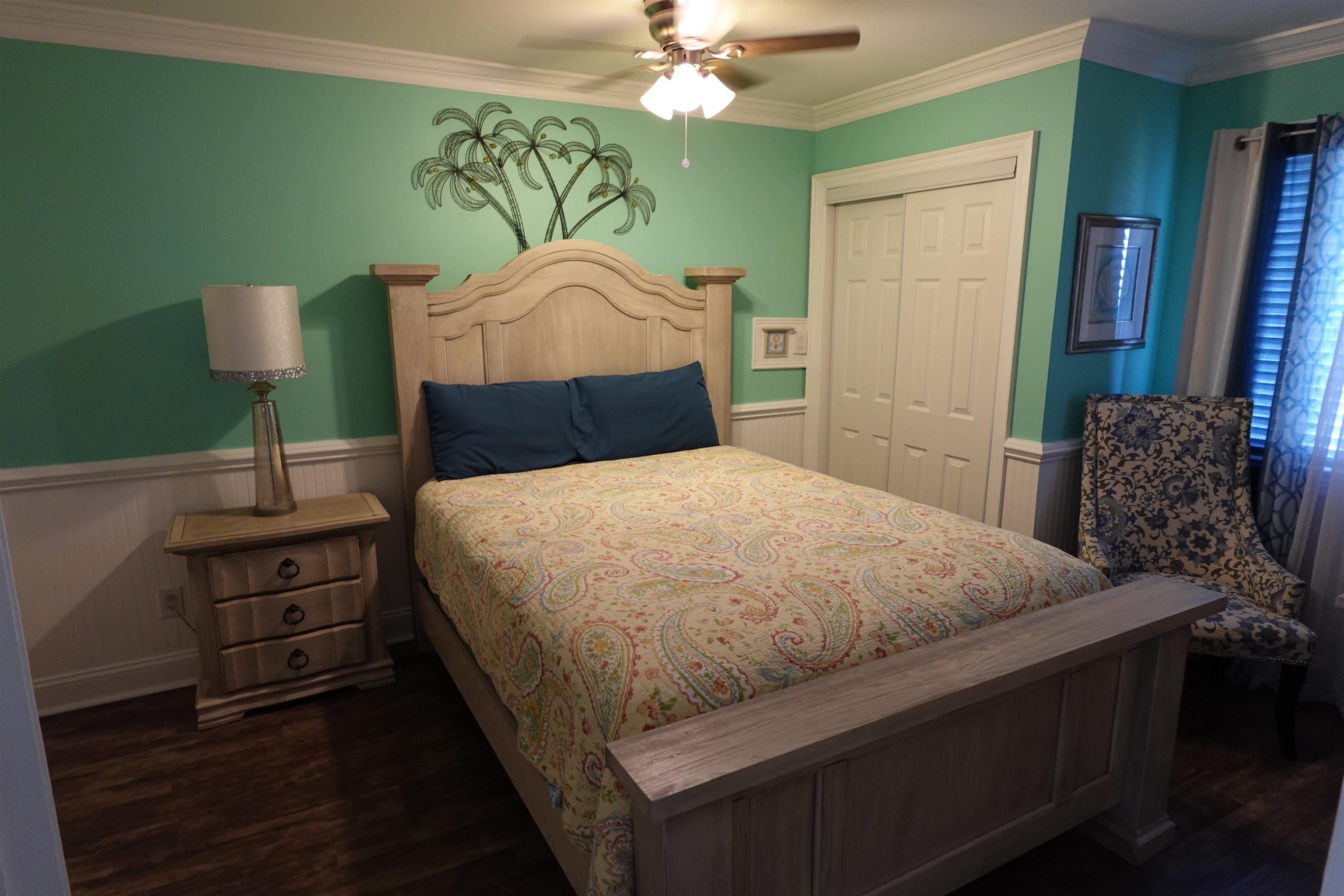 5523 Ocean Blvd. N Property Photo 2