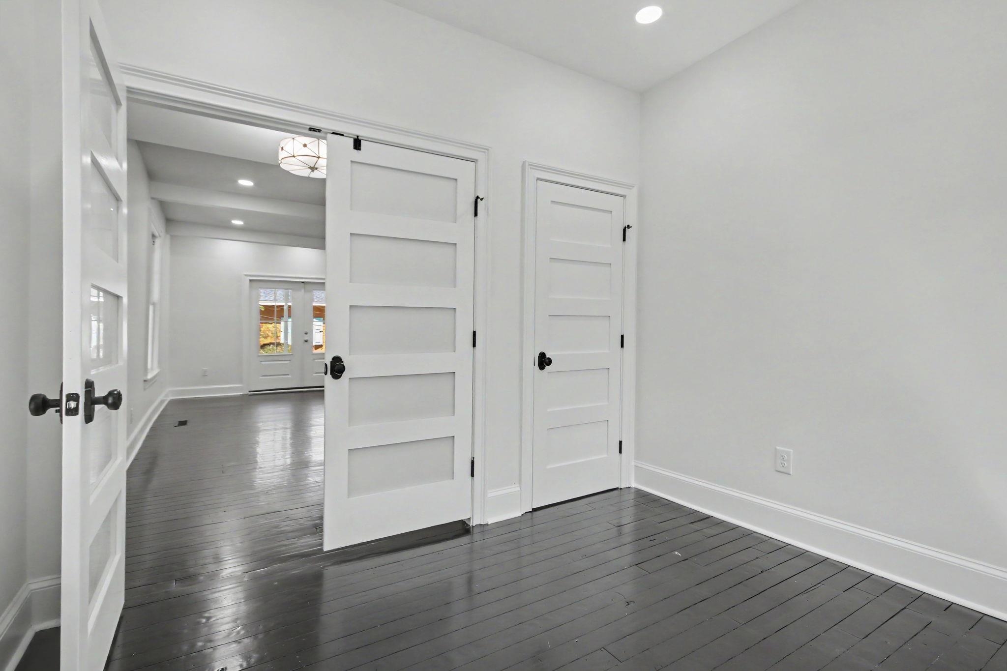 128 Wood St. Property Photo 18