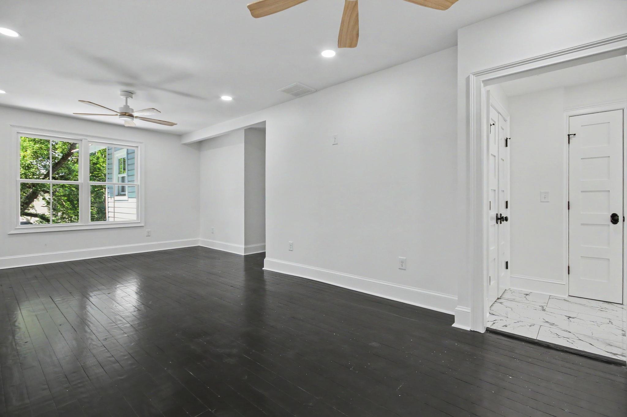128 Wood St. Property Photo 25