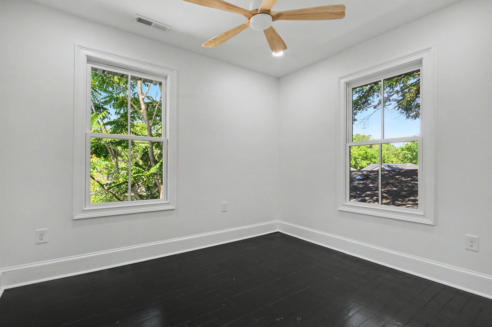 128 Wood St. Property Photo 36