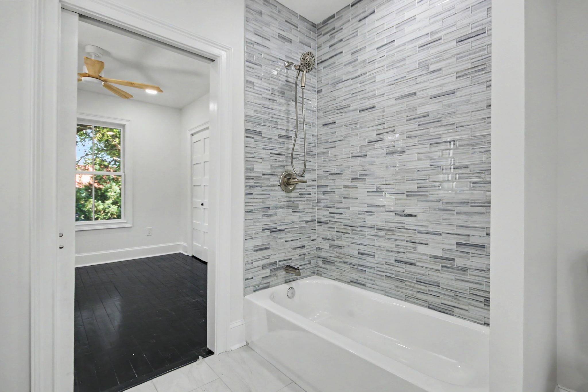 128 Wood St. Property Photo 42