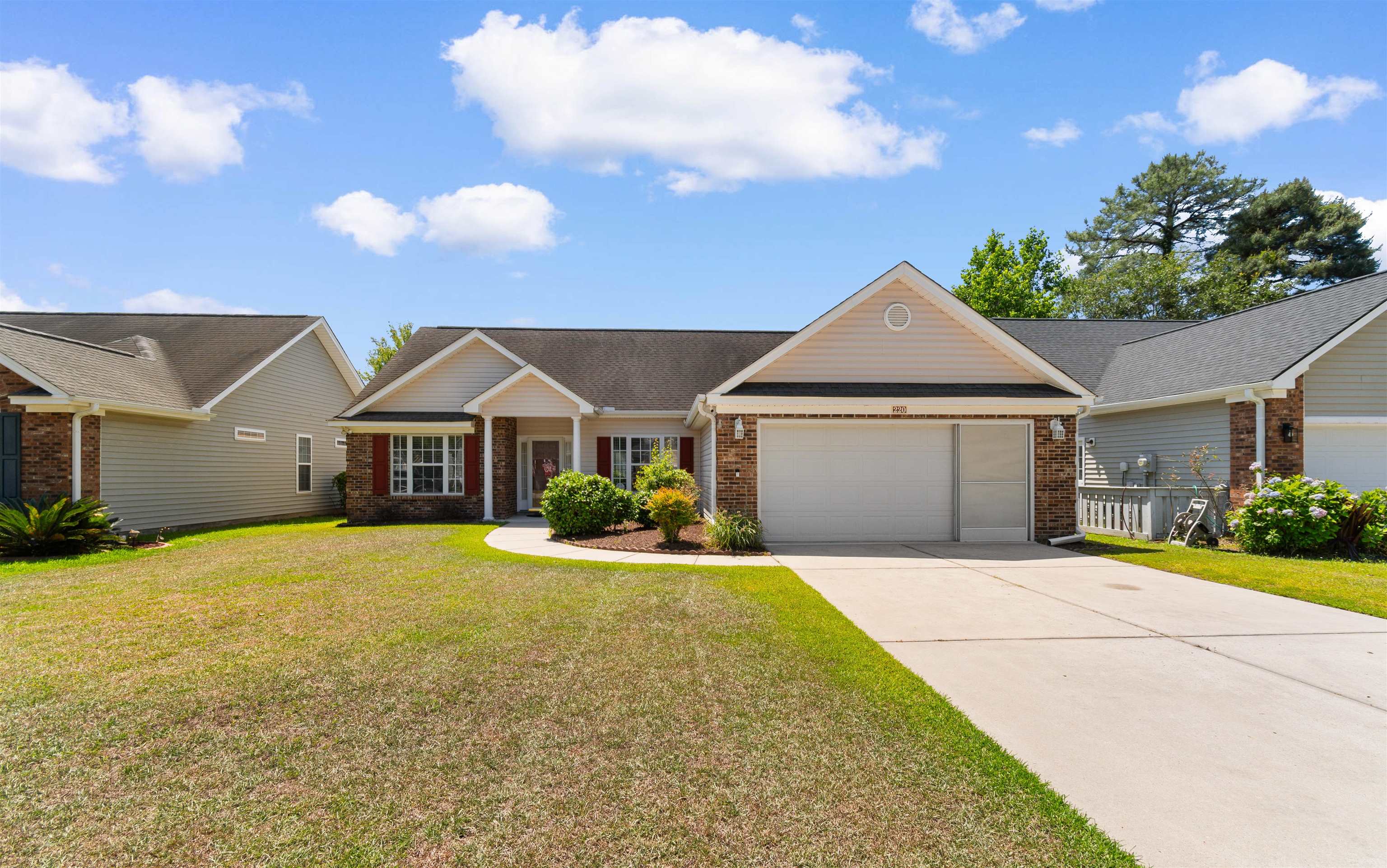 220 Candlewood Dr. Property Photo 1