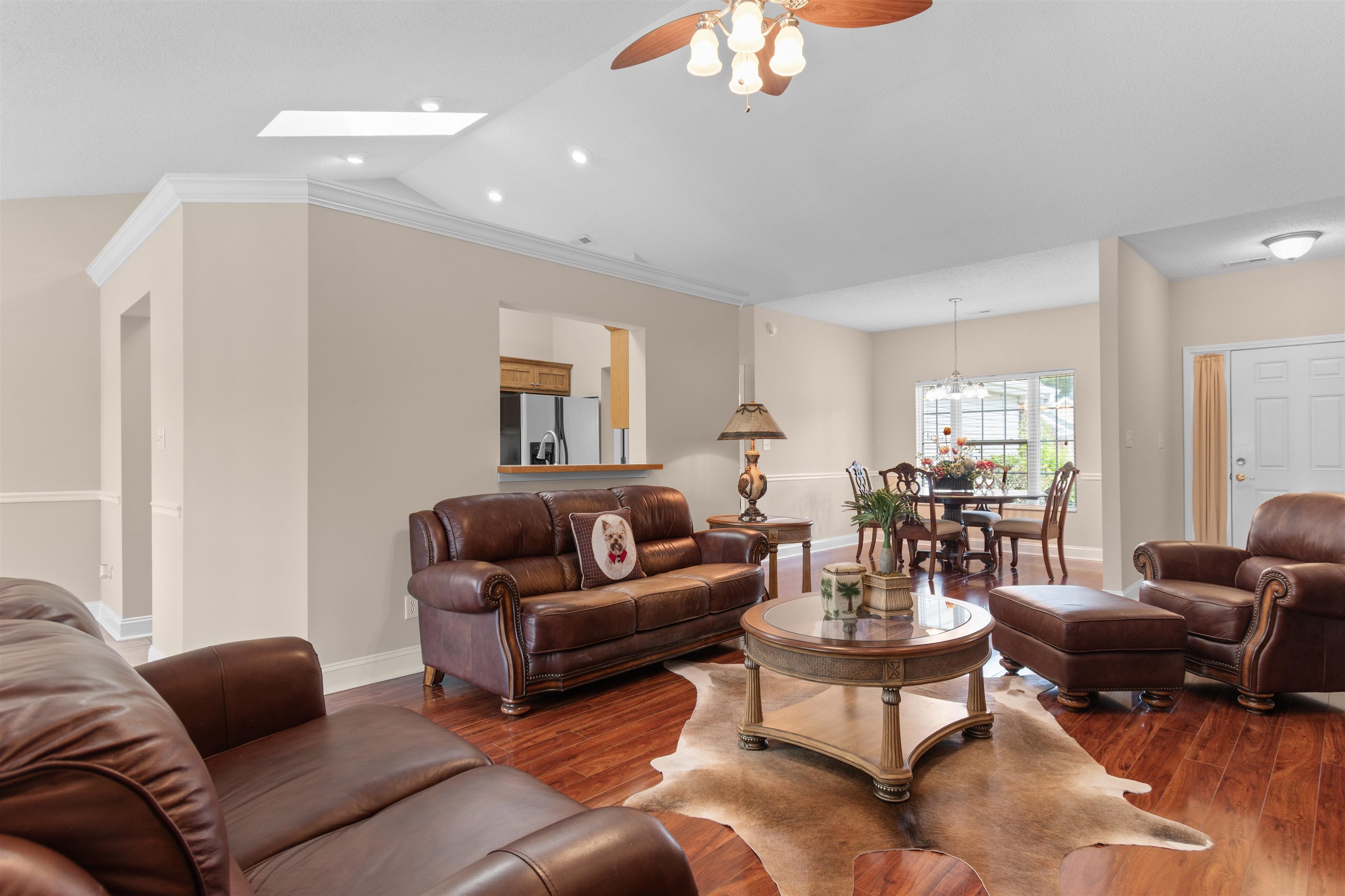 220 Candlewood Dr. Property Photo 13