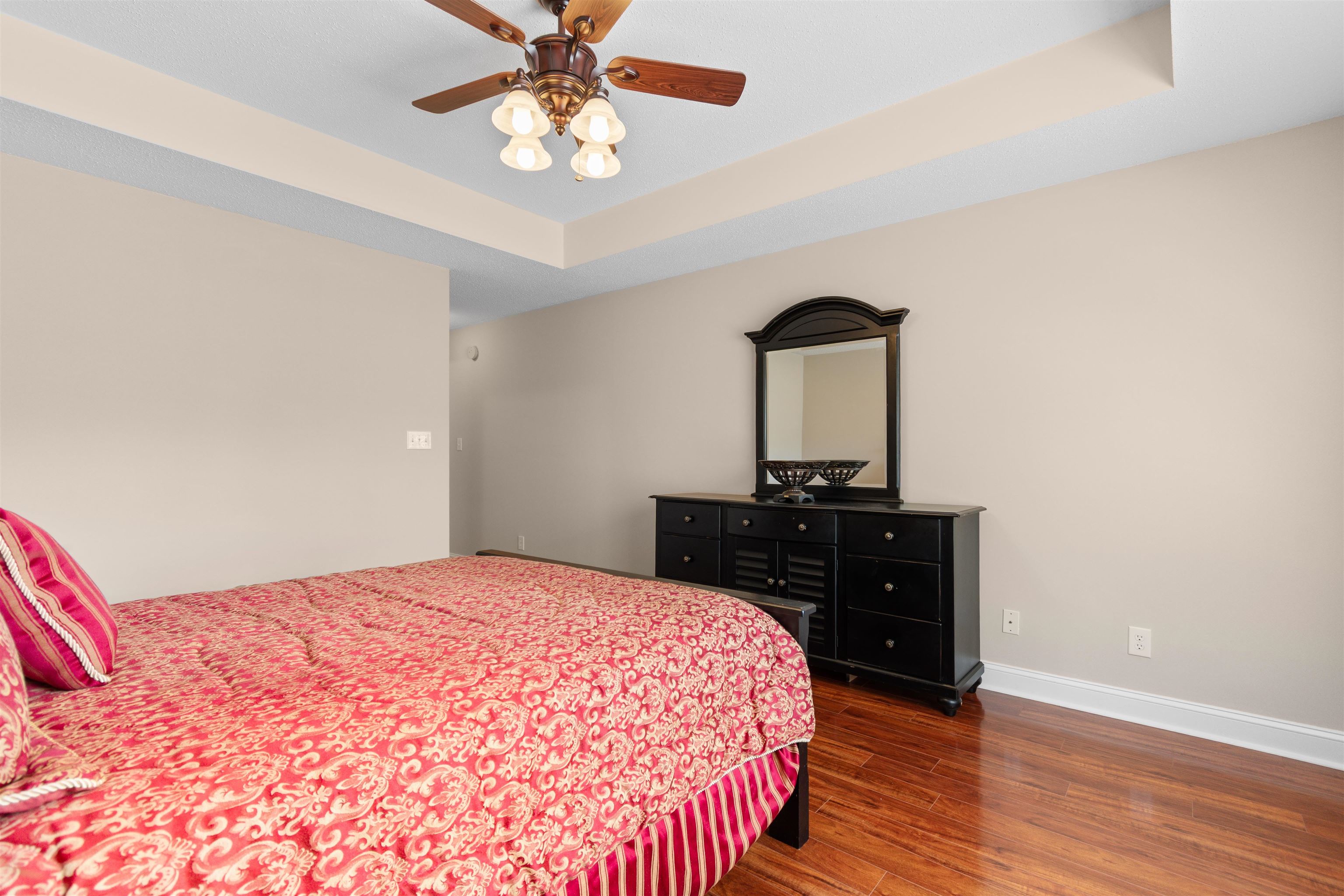 220 Candlewood Dr. Property Photo 16