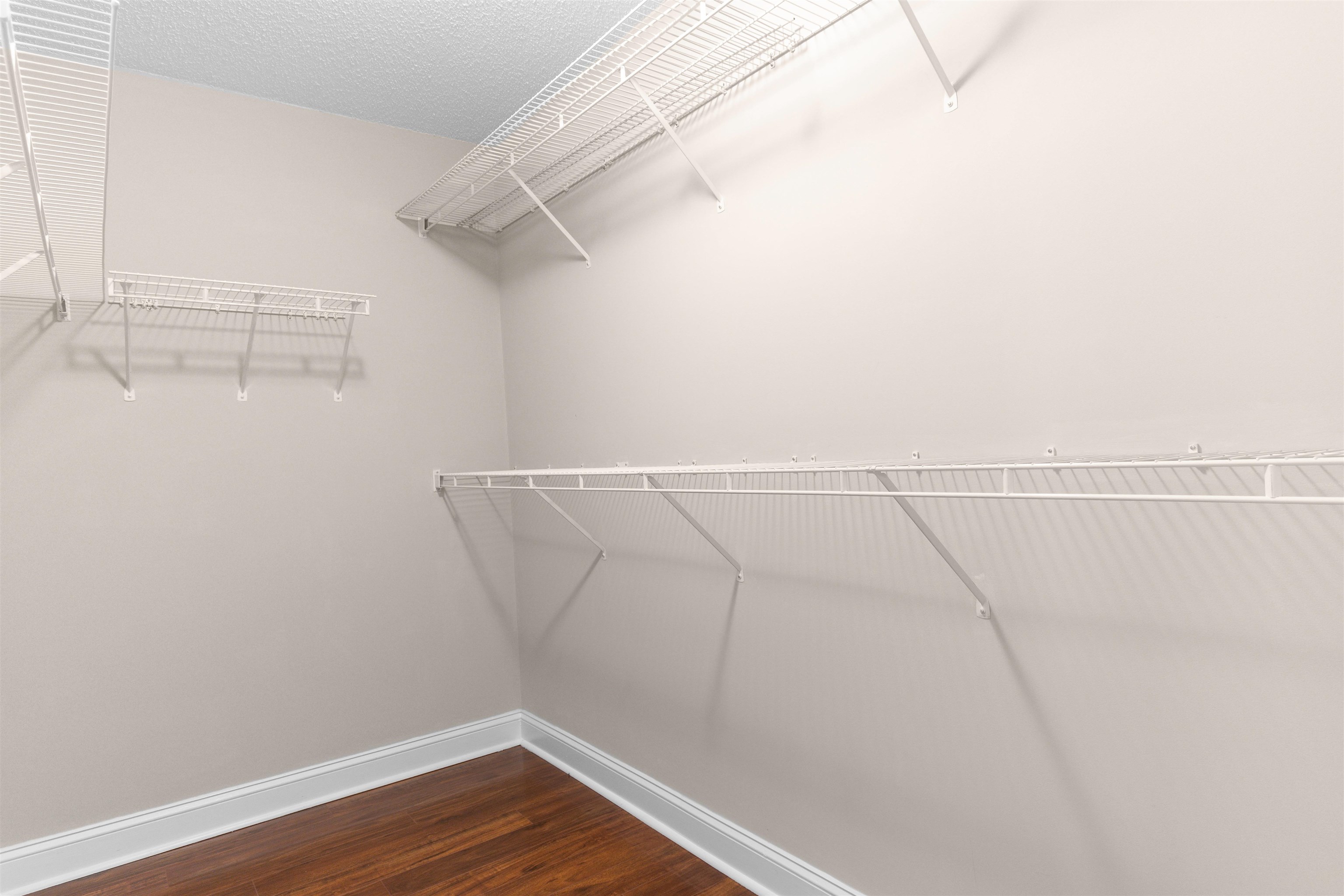 220 Candlewood Dr. Property Photo 18