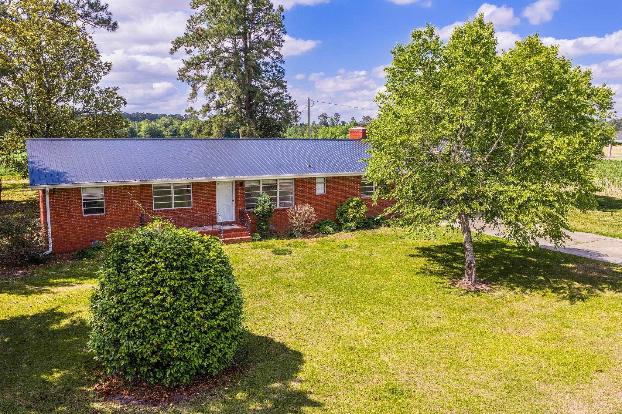 1273 Roseland Rd Property Photo 3