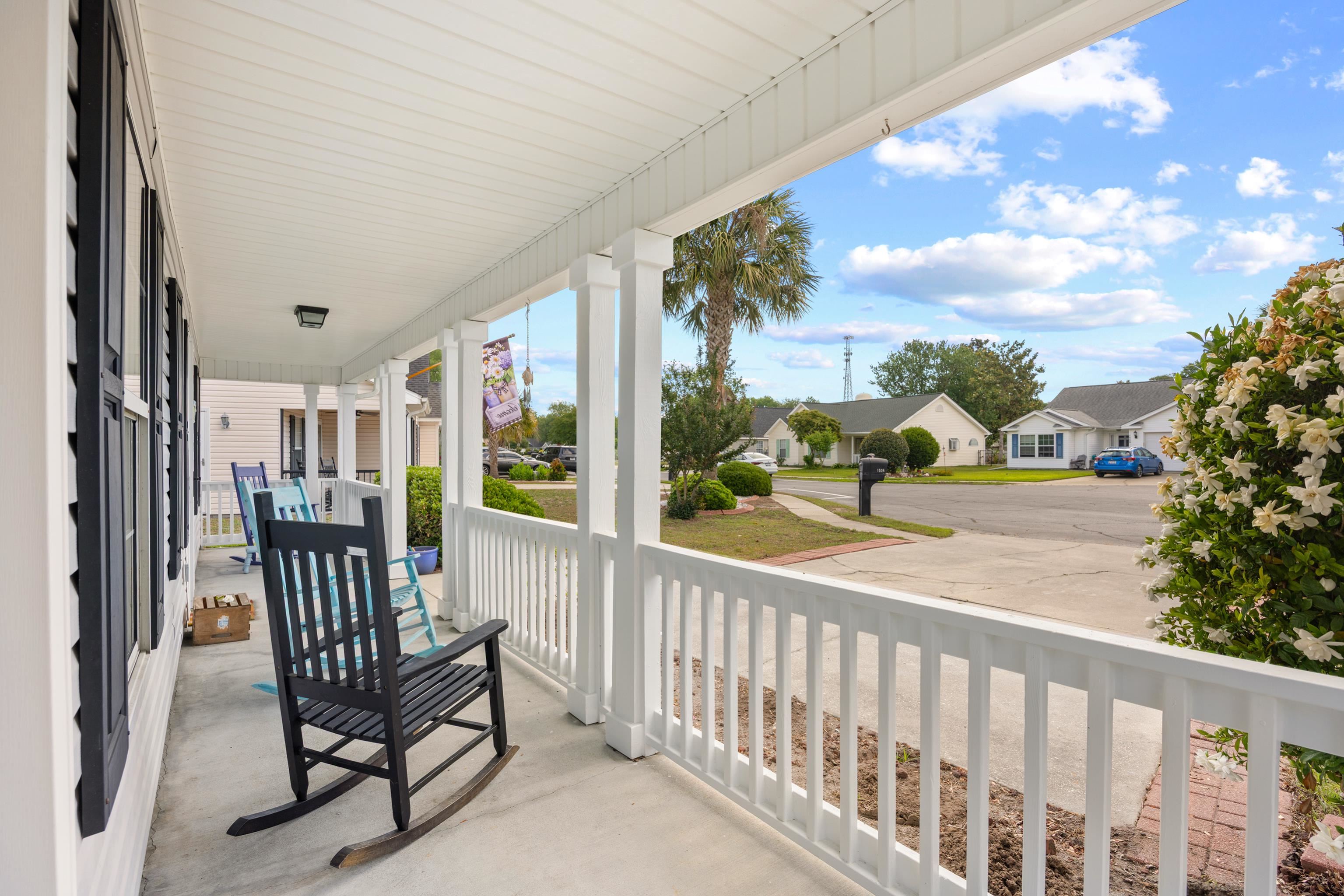 1534 Gulfstream Ct. Property Photo 4