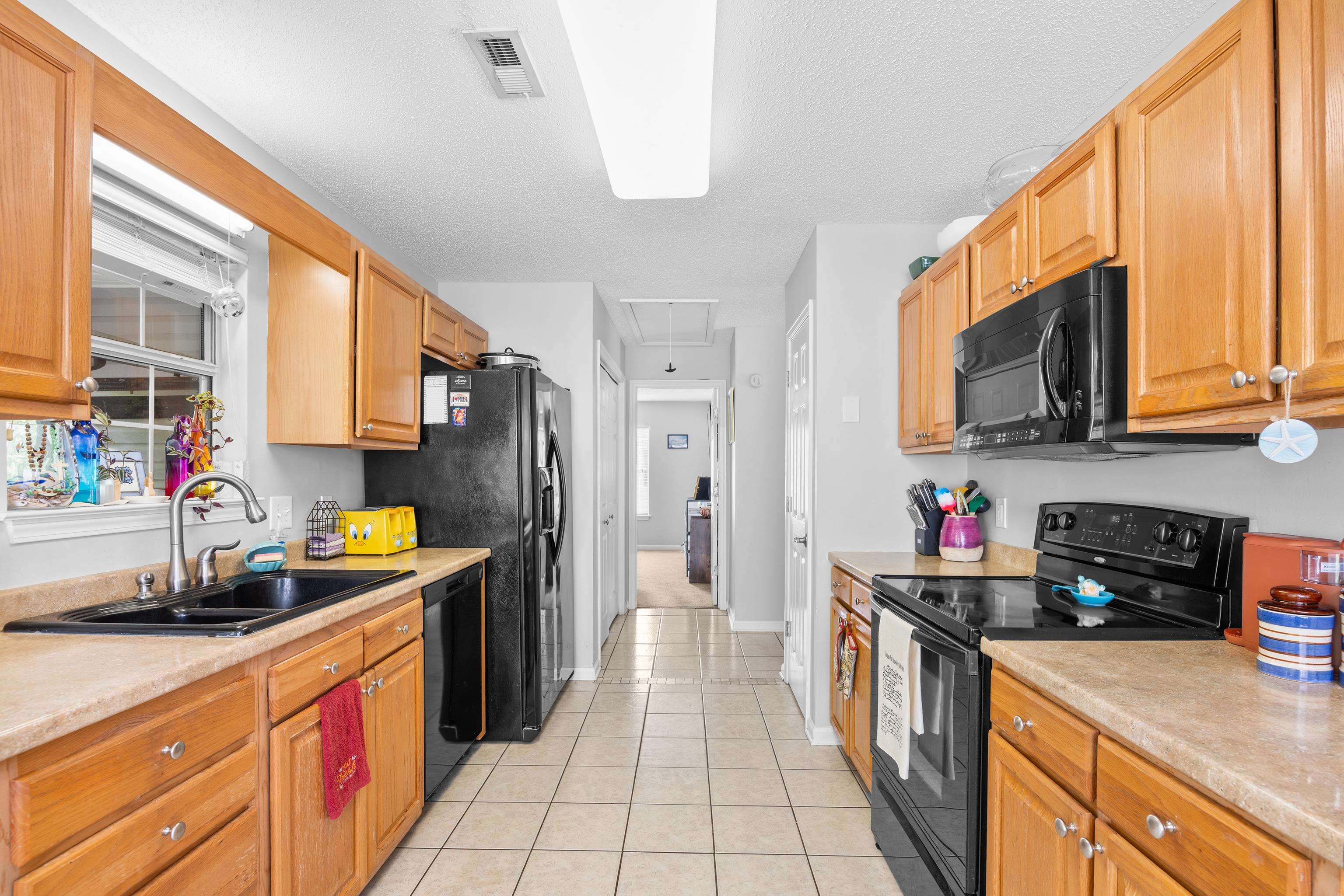 1534 Gulfstream Ct. Property Photo 15