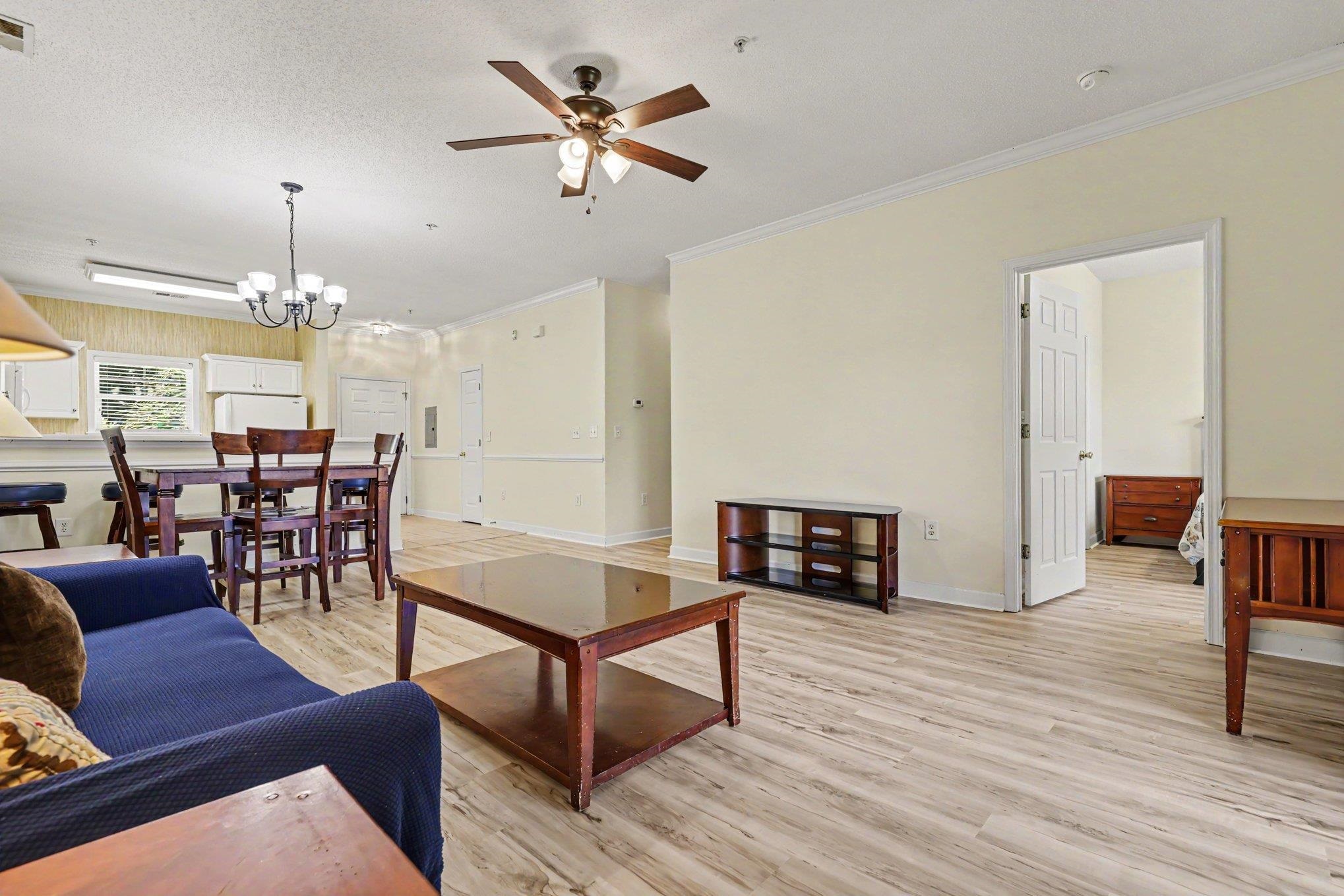 332 Kiskadee Loop Property Photo 9