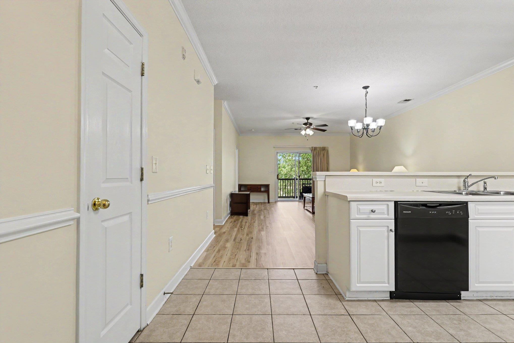 332 Kiskadee Loop Property Photo 13