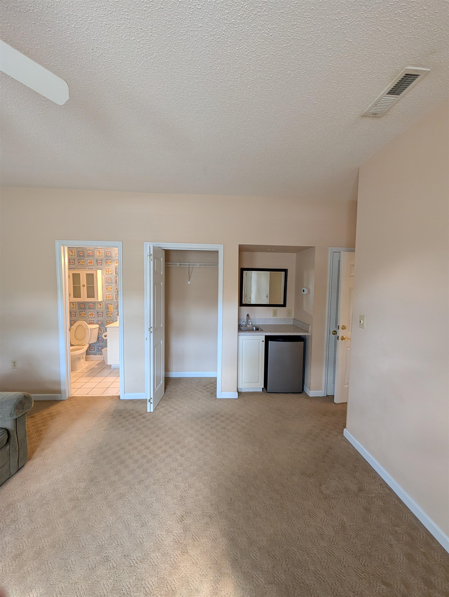 100 Scotch Broom Dr. Property Photo 11