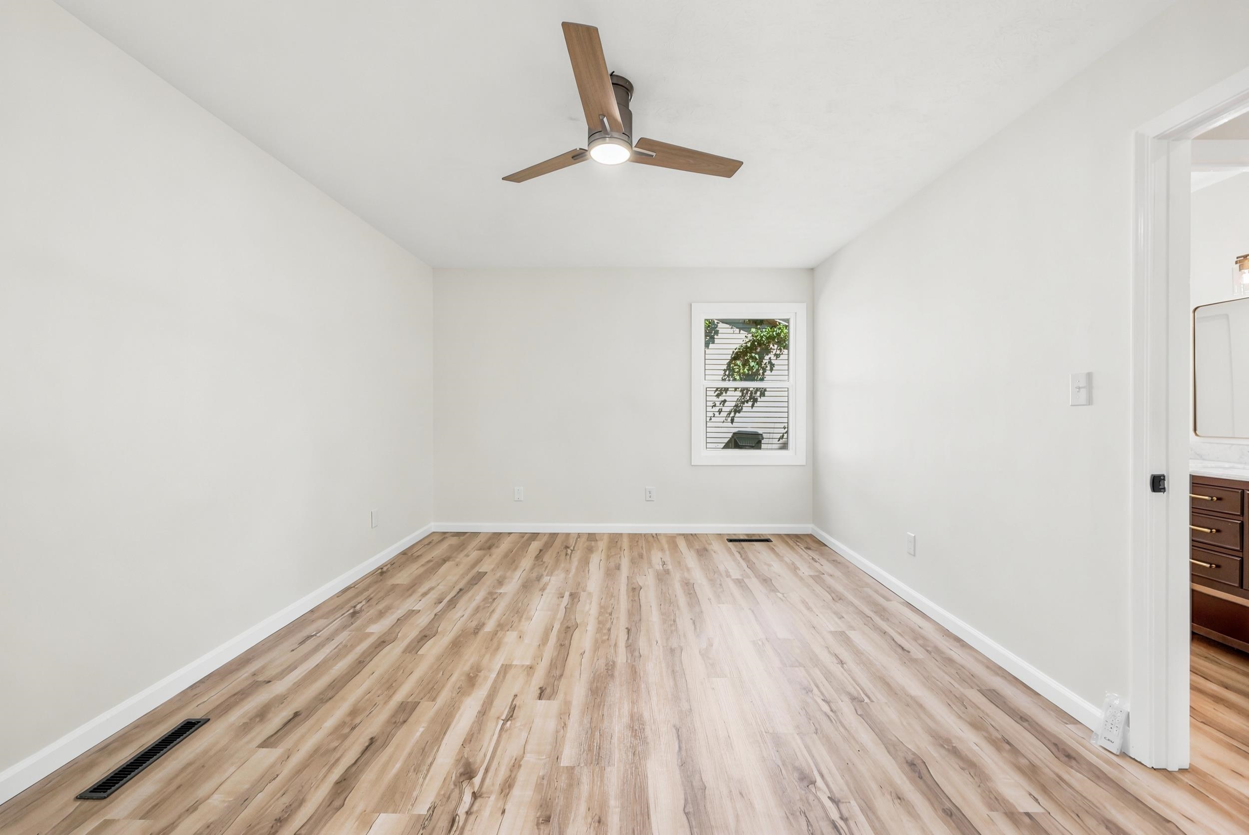 1114 Chicora Blvd. Property Photo 24