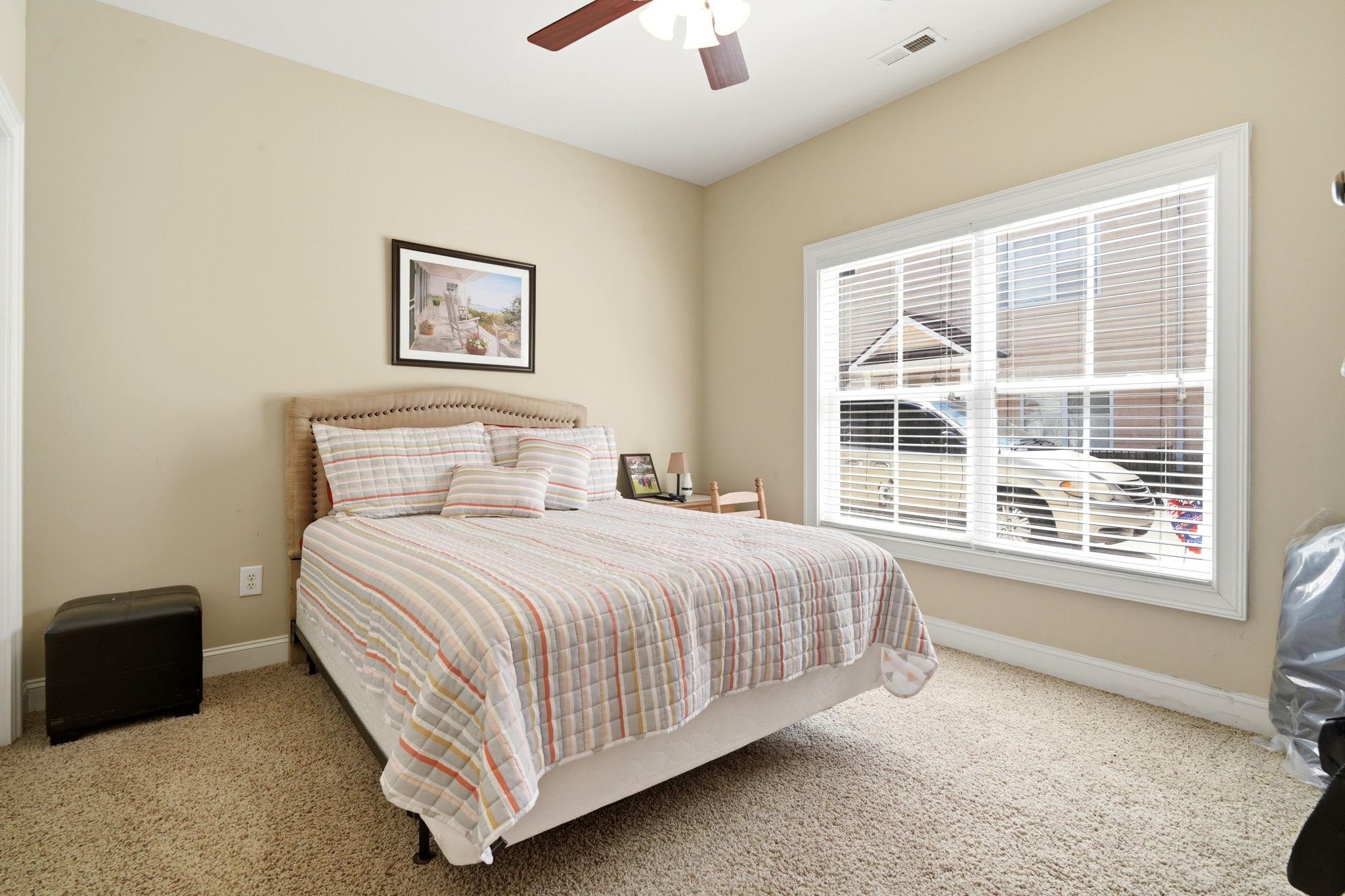 577 Sunnyside Ave. Property Photo 24