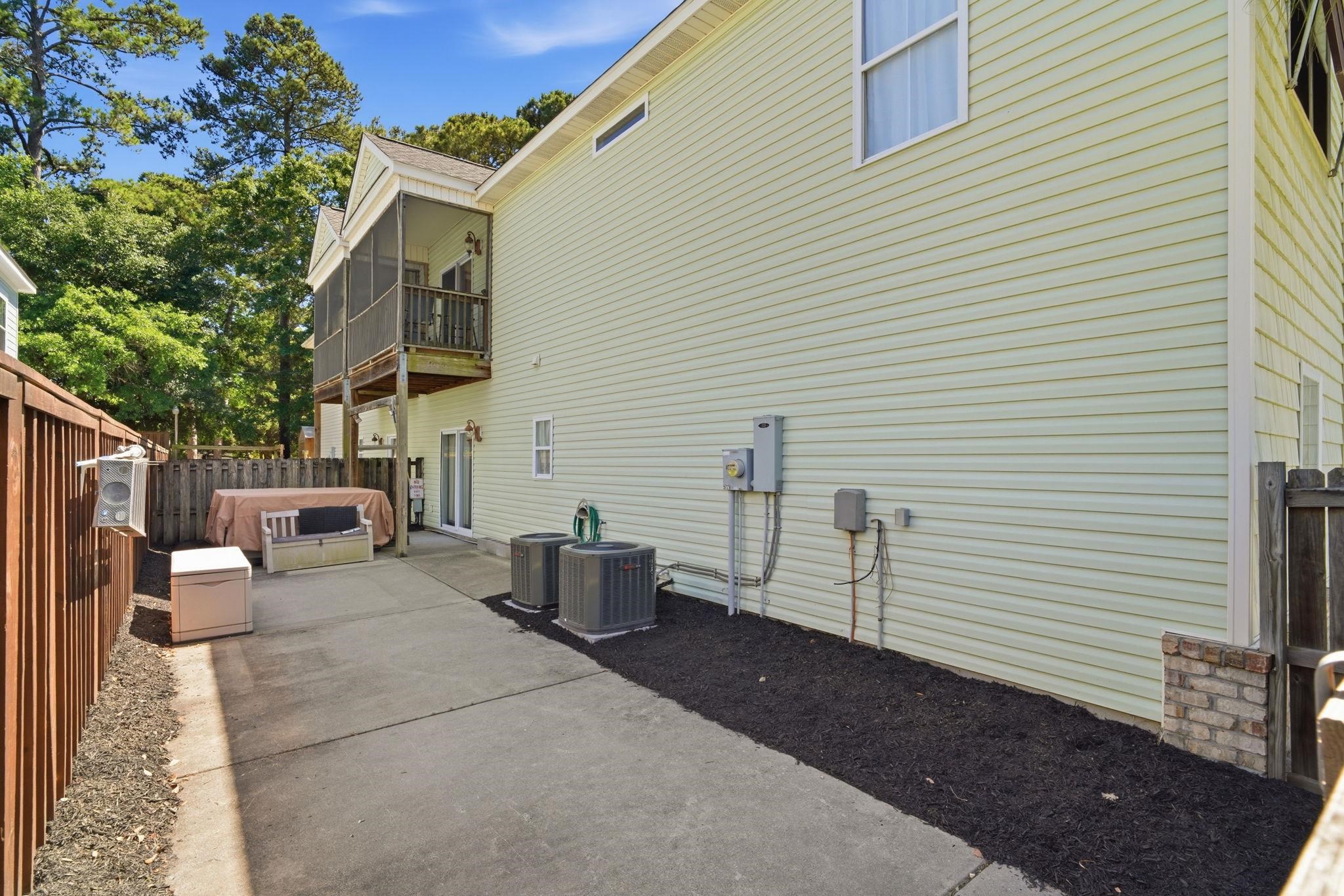 577 Sunnyside Ave. Property Photo 32