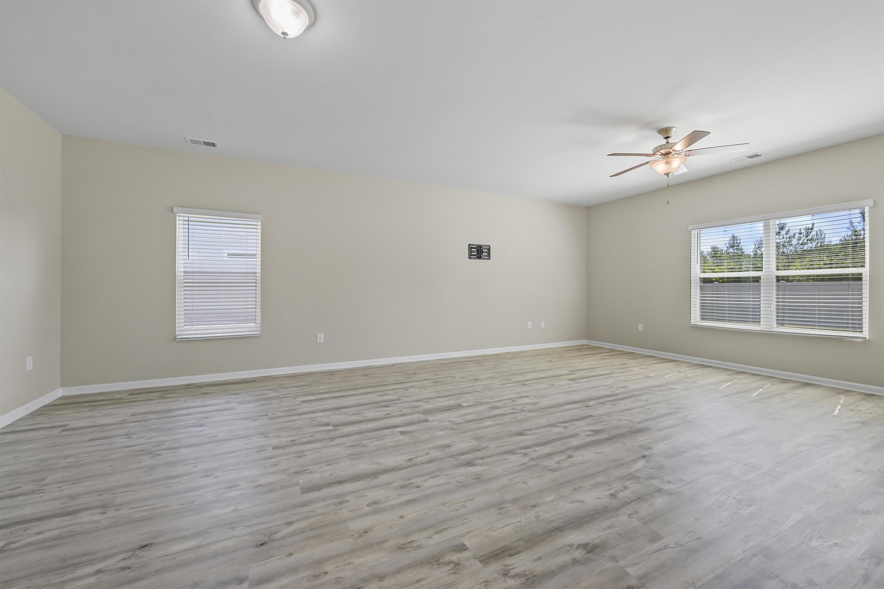 348 Angler Ct. Property Photo 18