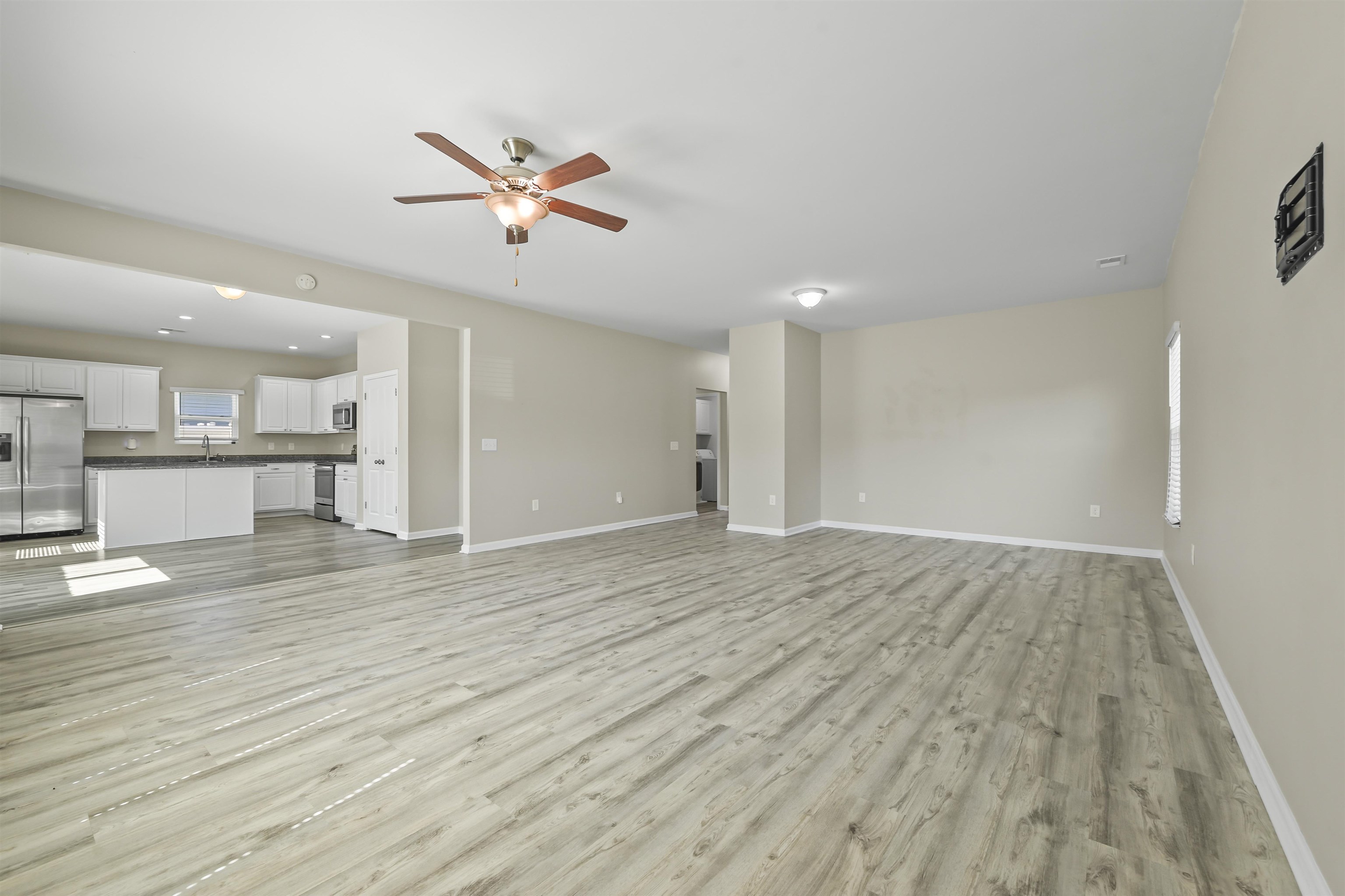 348 Angler Ct. Property Photo 20