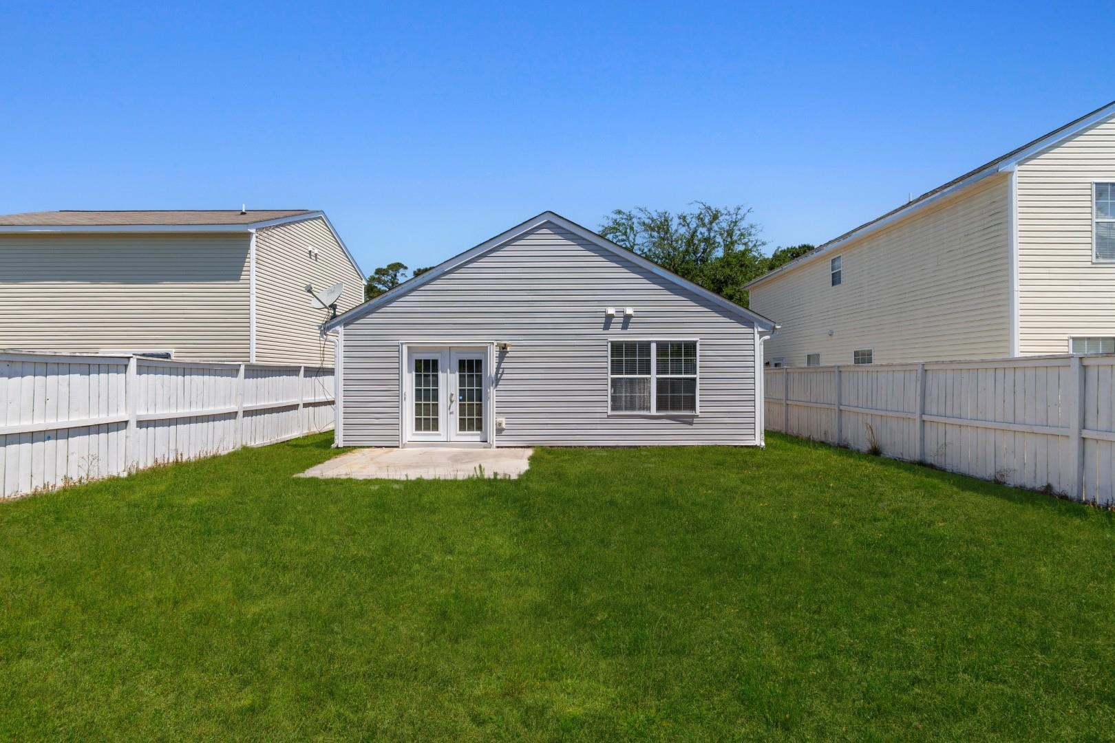 833 Silvercrest Dr. Property Photo 28