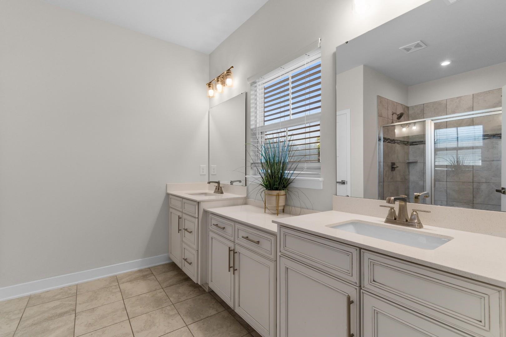 2557 Pete Dye Dr. Property Photo 12