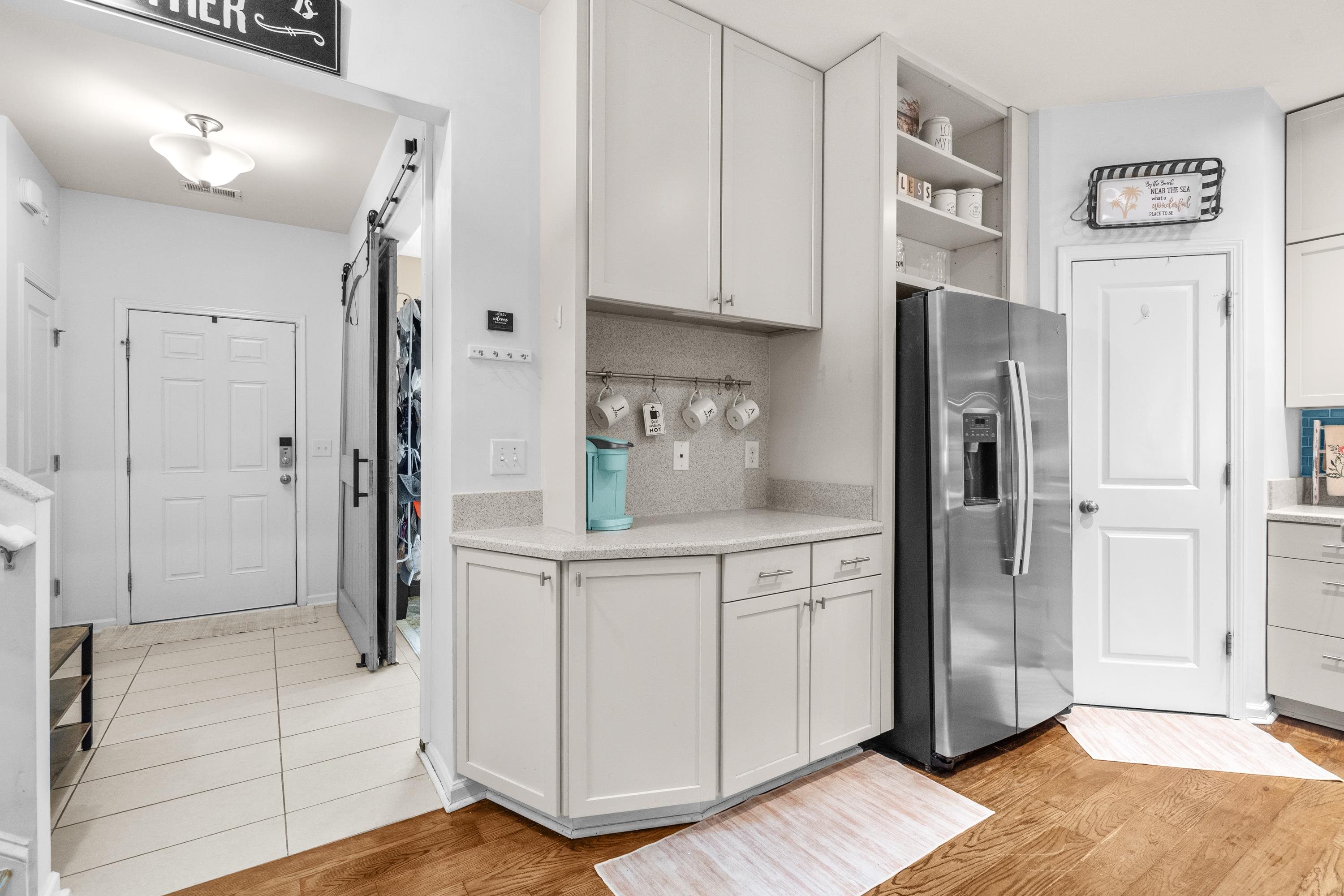 2642 Great Scott Dr. Property Photo 15