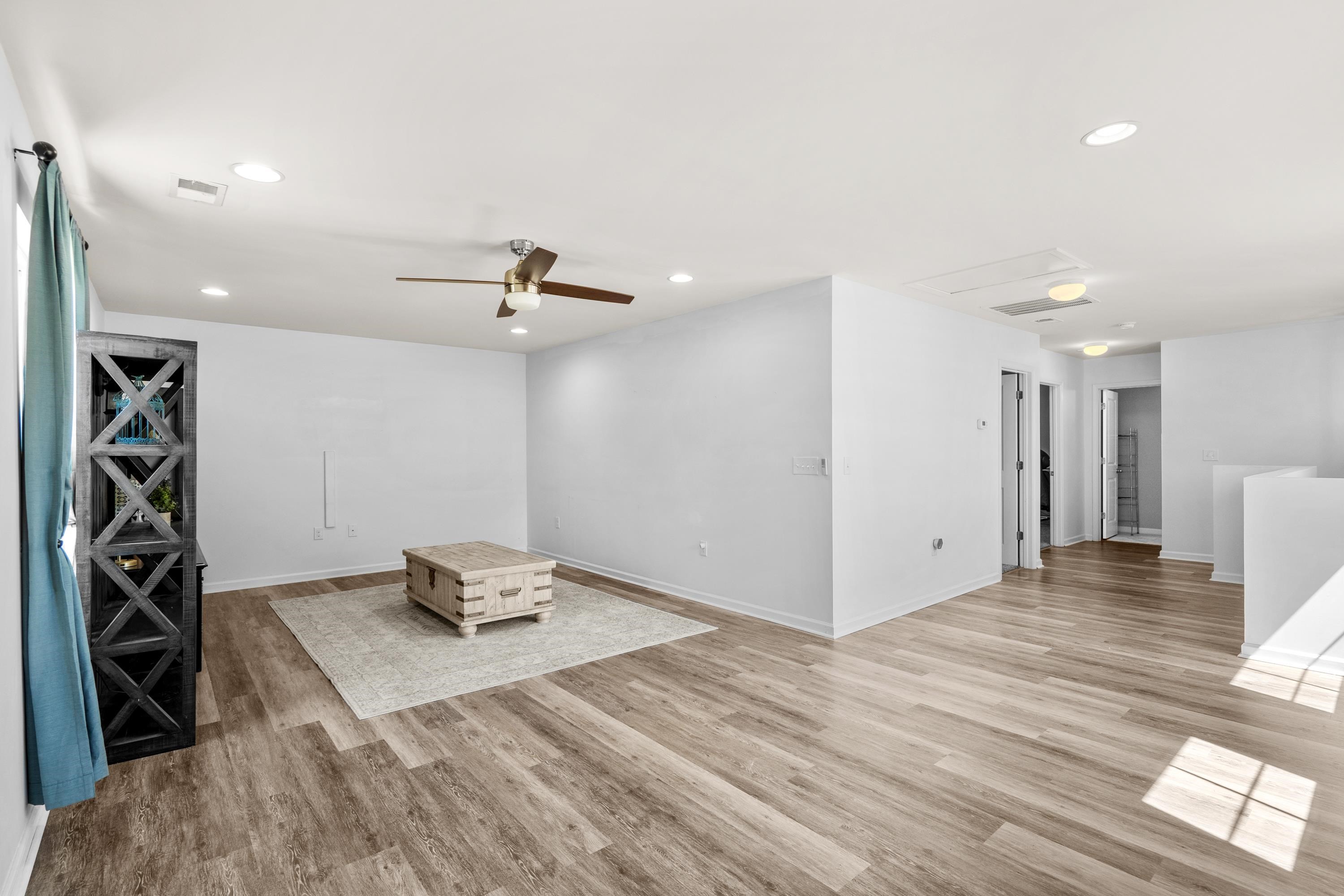 2642 Great Scott Dr. Property Photo 33