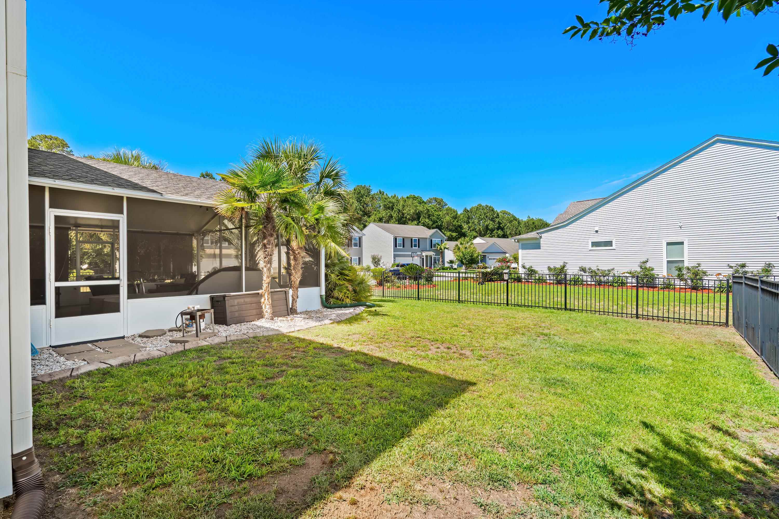 2642 Great Scott Dr. Property Photo 48