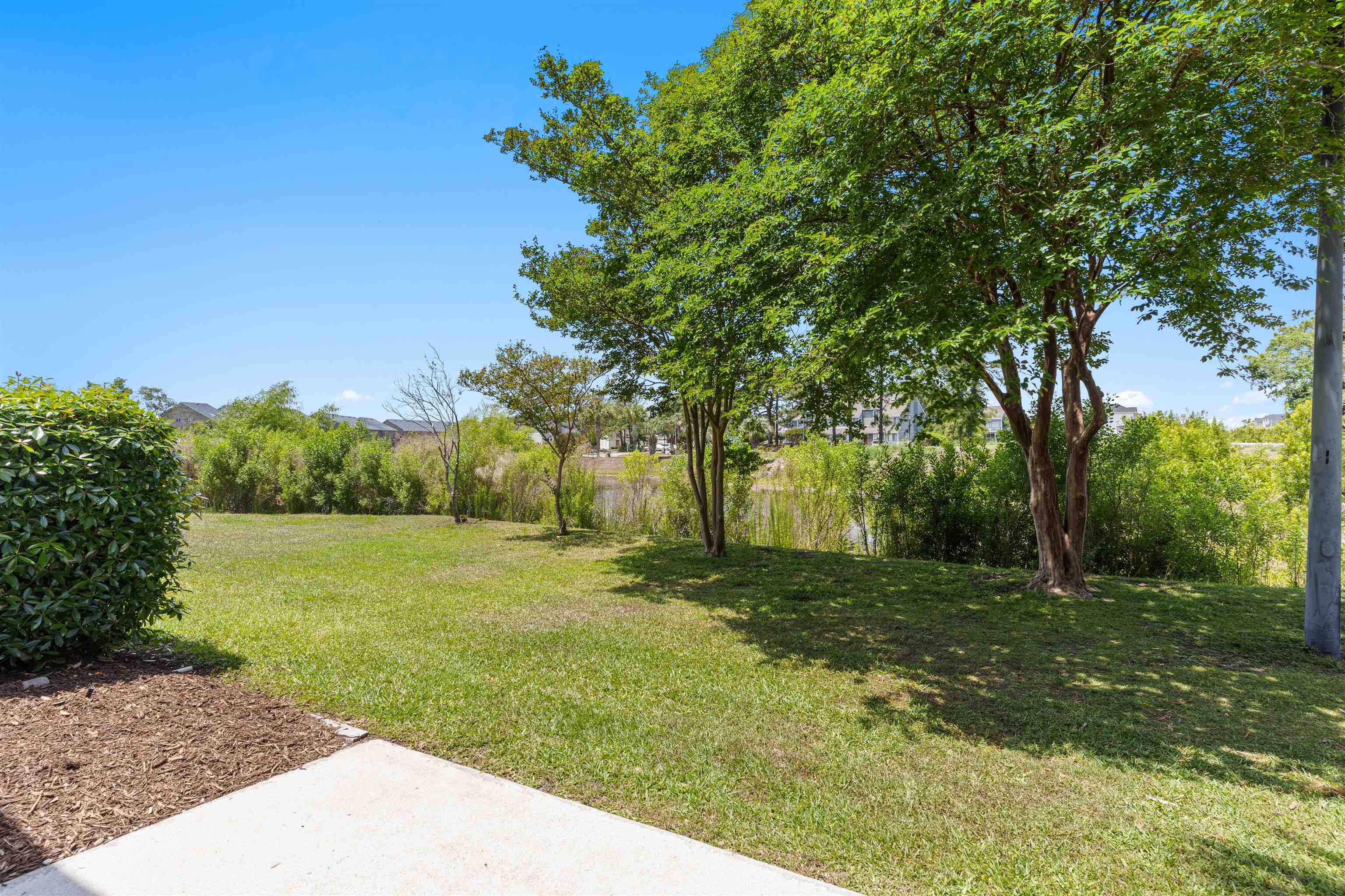 200 Double Eagle Dr. Property Photo 15