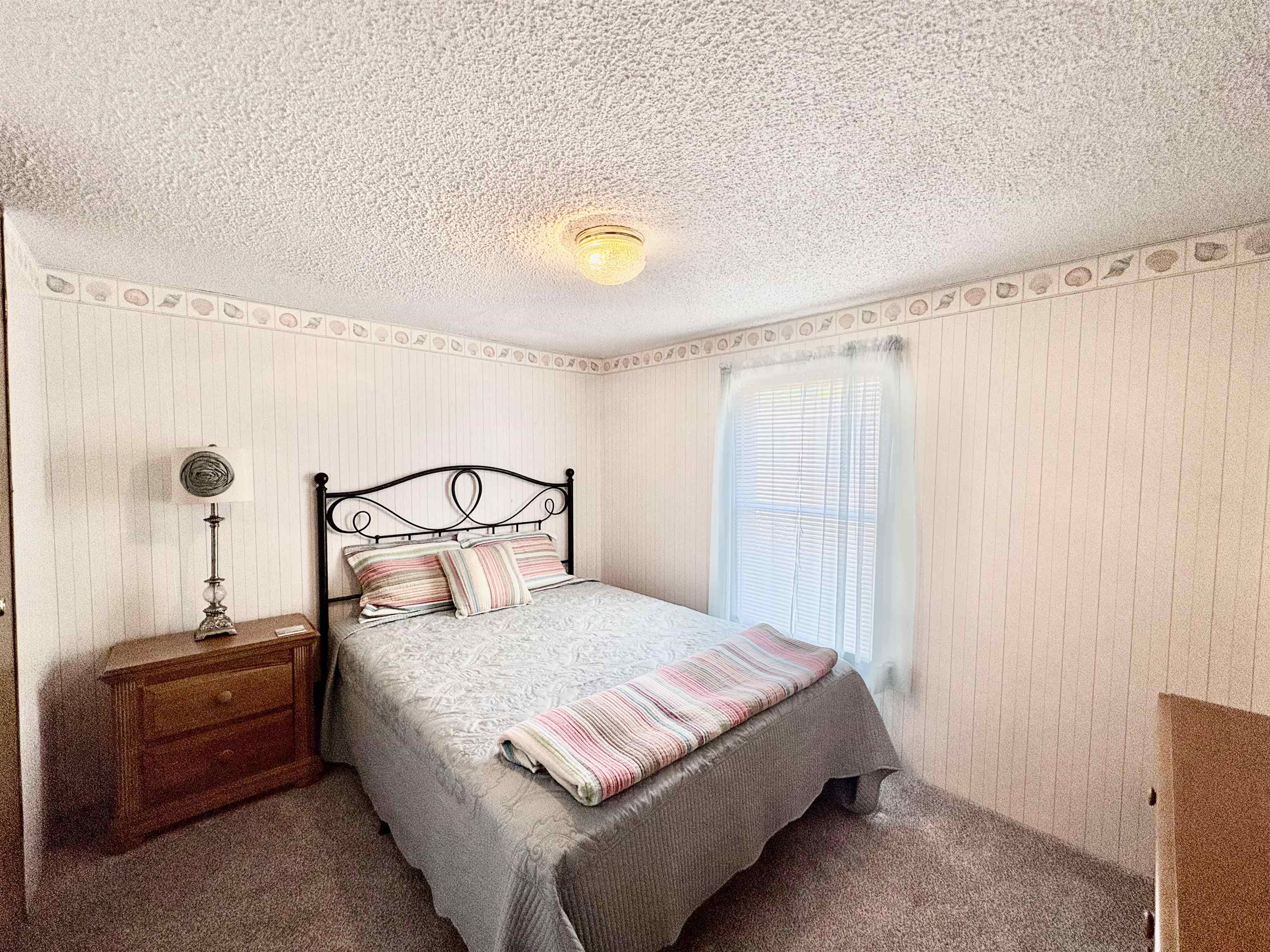 1567 Park Ln. Property Photo 15
