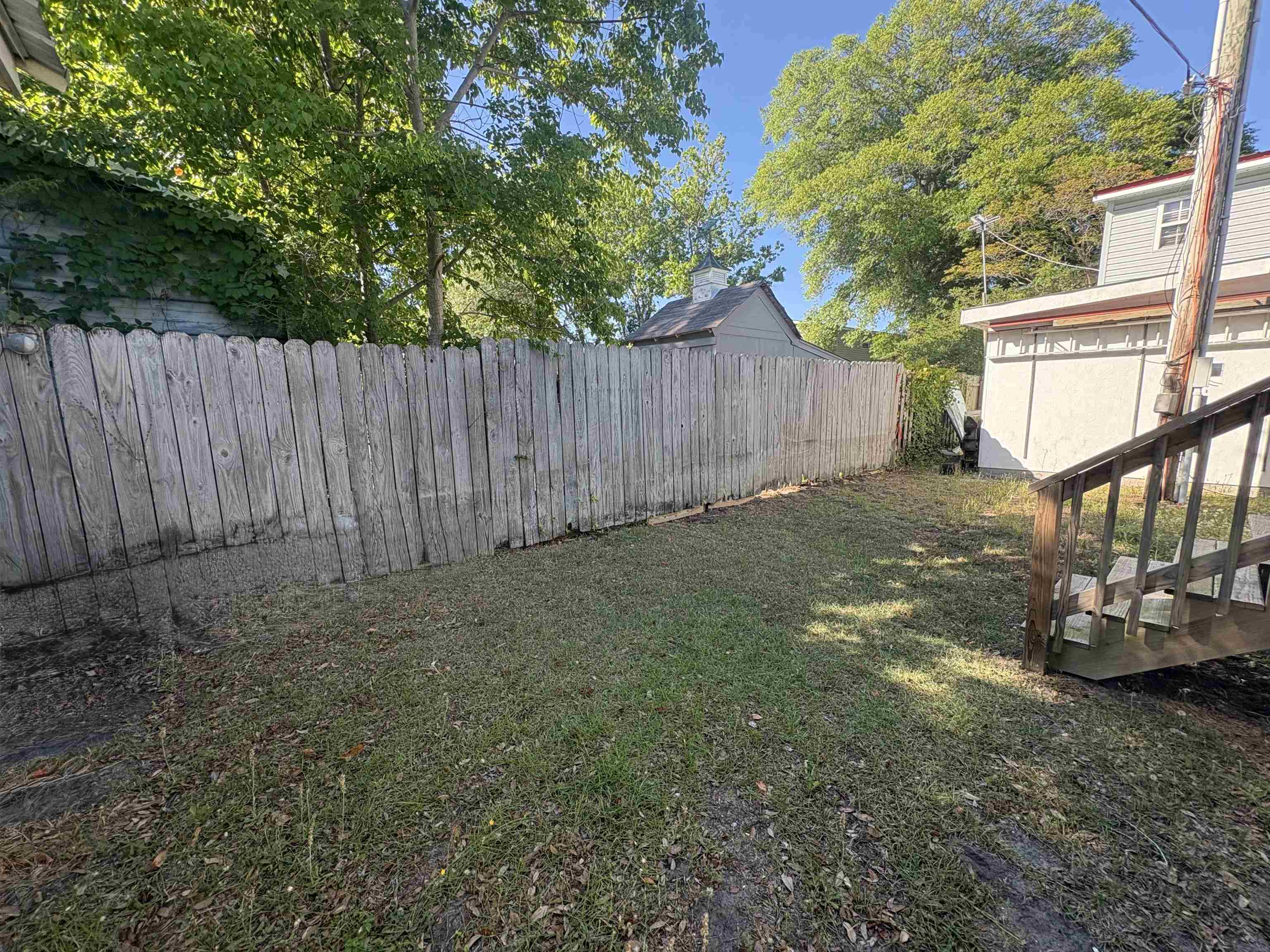 1567 Park Ln. Property Photo 19
