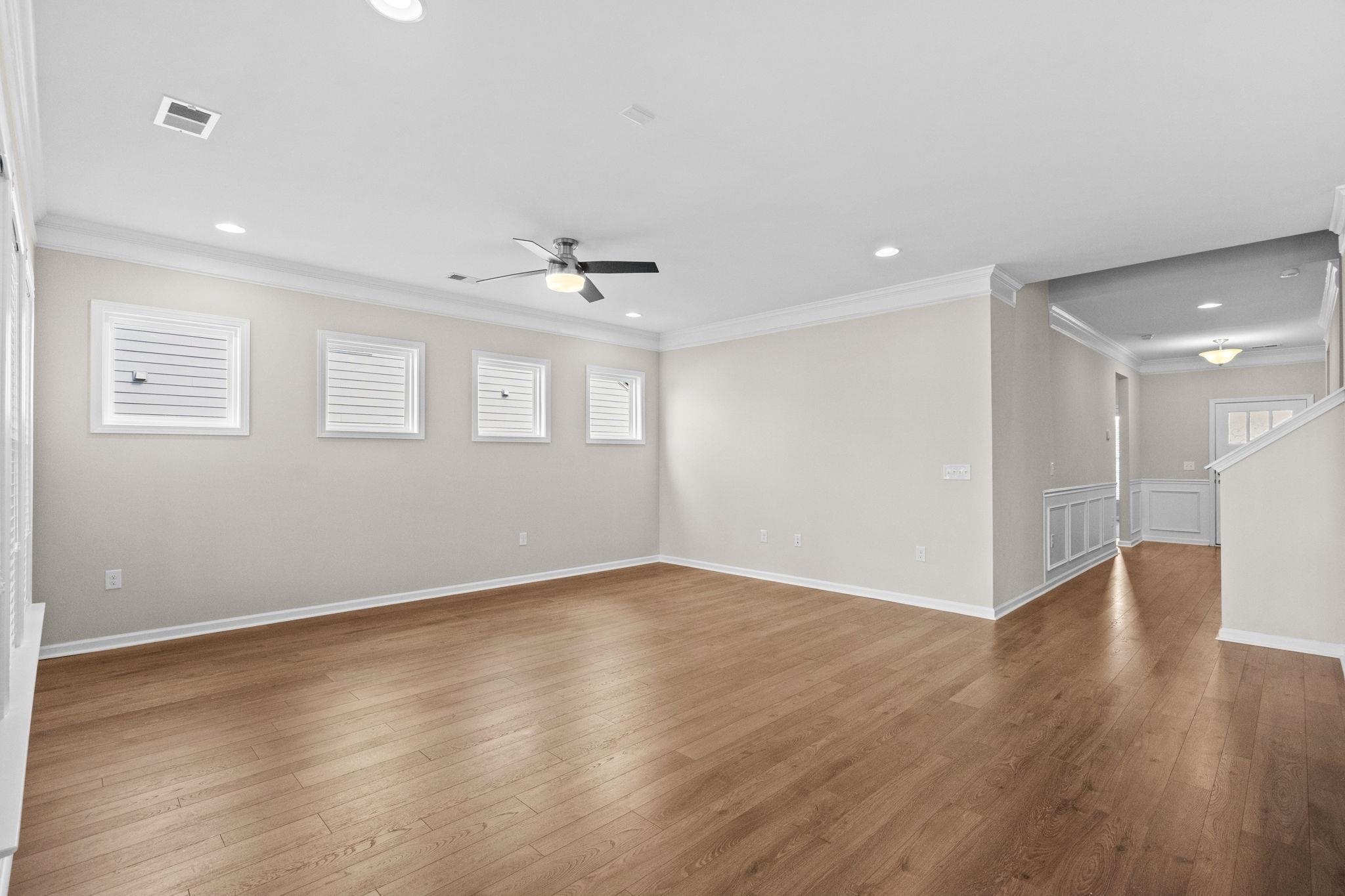 6356 Cascata Dr. Property Photo 9