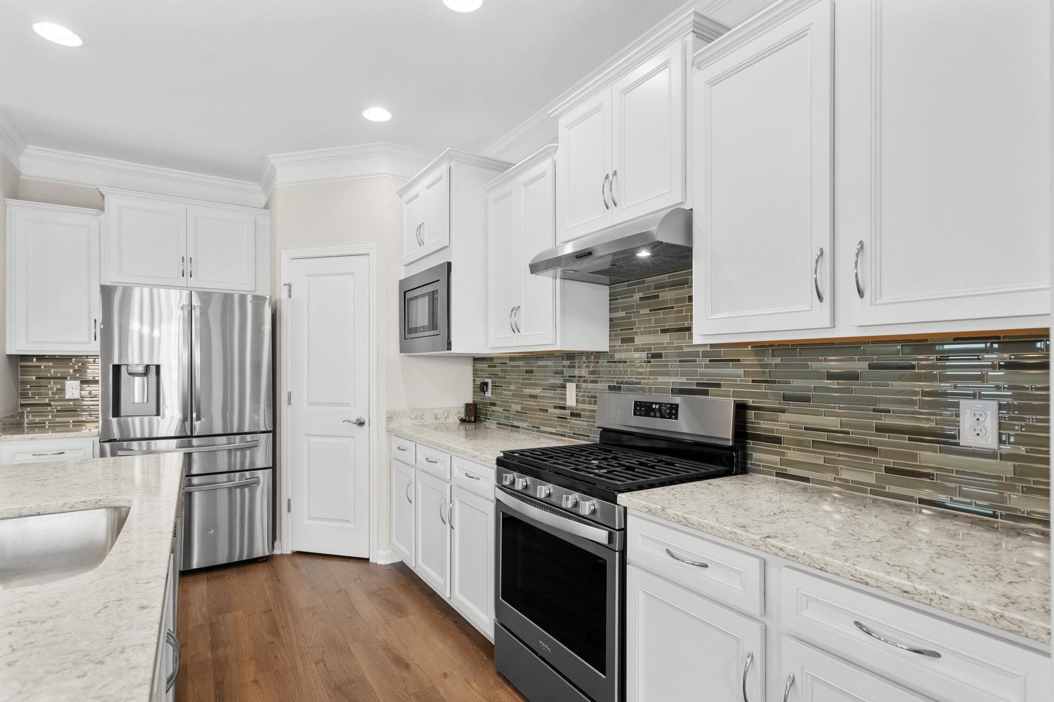 6356 Cascata Dr. Property Photo 16