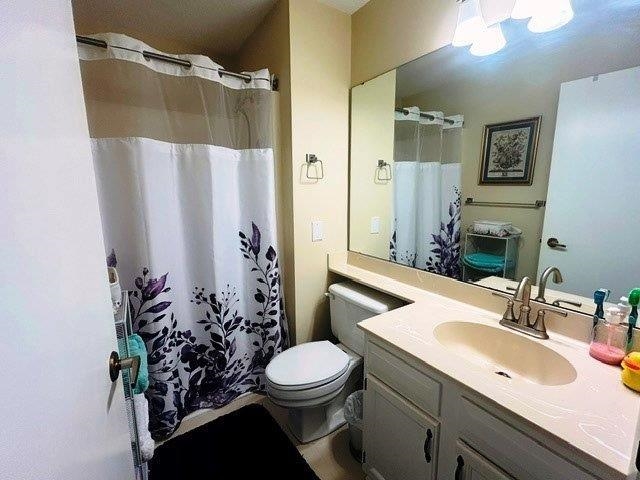 5001 Little River Rd. Property Photo 11
