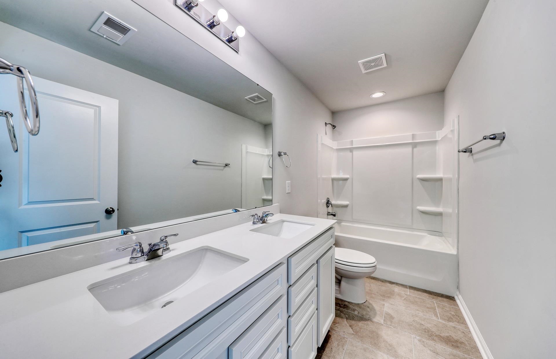 2405 Spring Rise Dr Property Photo 8
