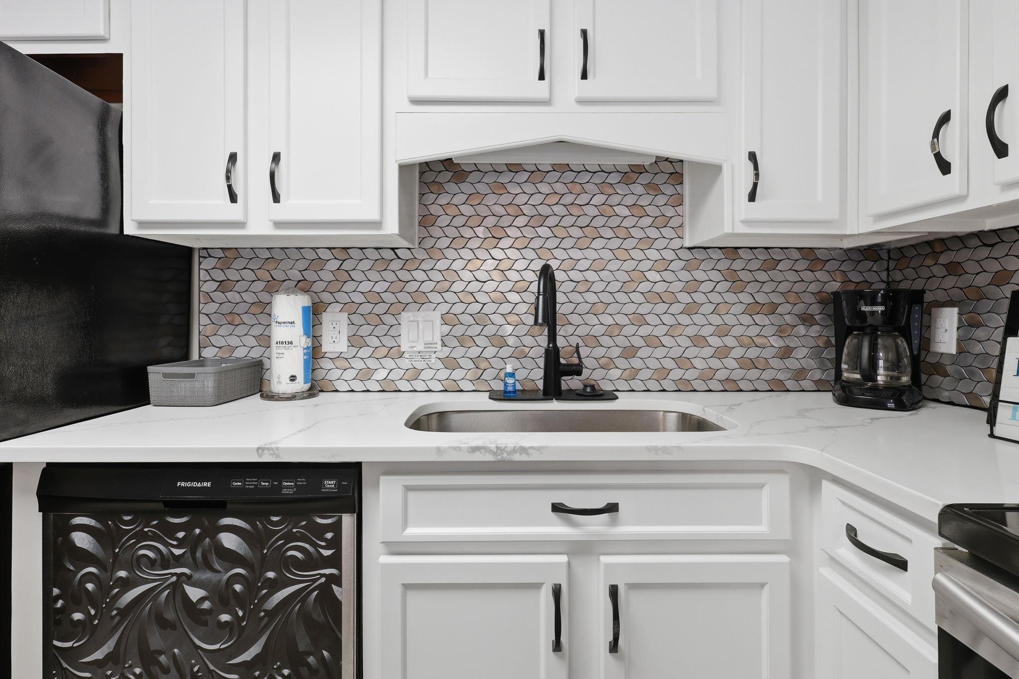 5511 N Ocean Blvd. Property Photo 5