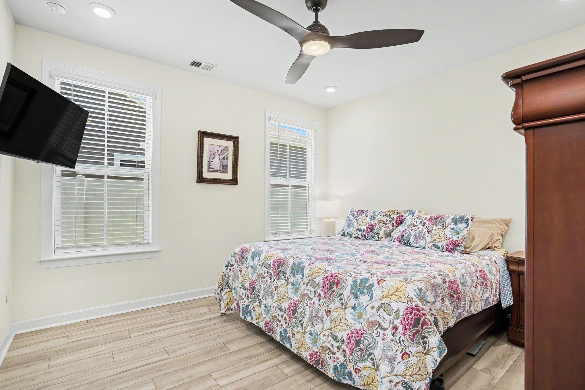272 Starlit Way Property Photo 24