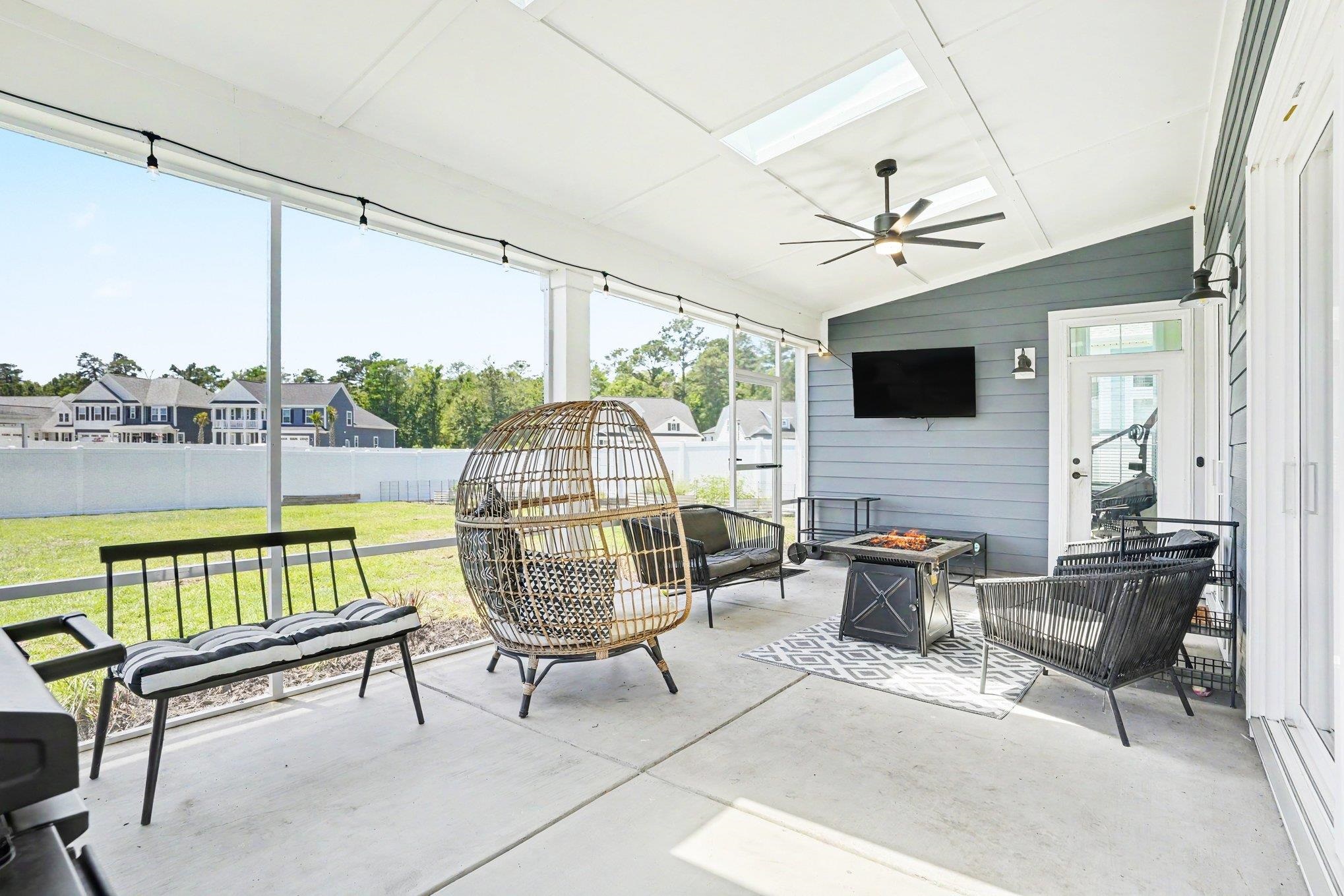 272 Starlit Way Property Photo 37
