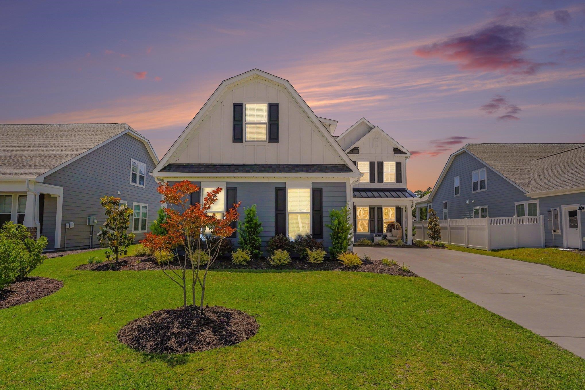 272 Starlit Way Property Photo 45