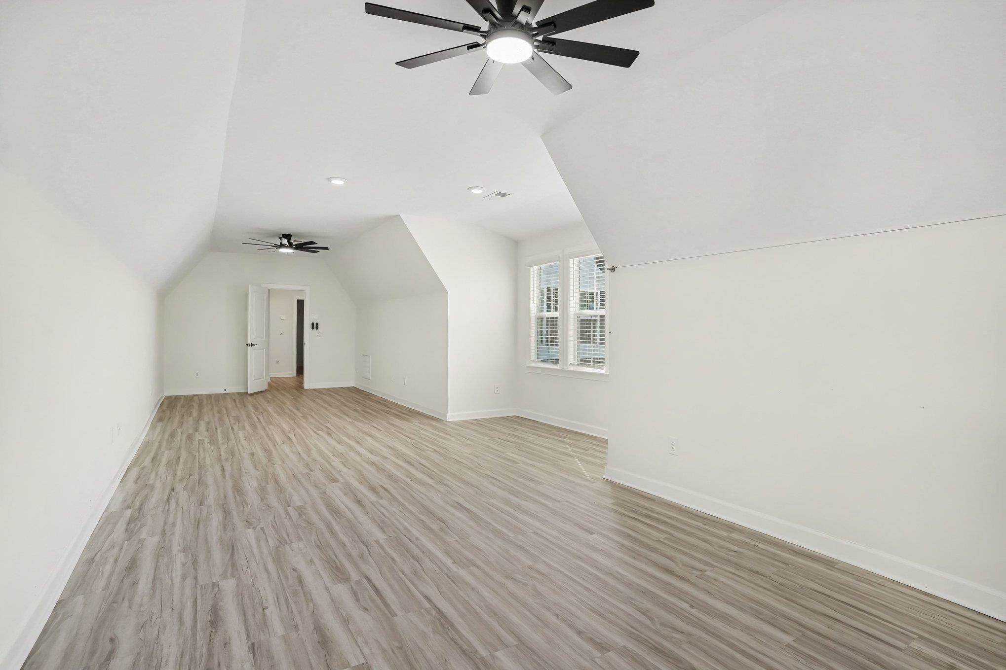 272 Starlit Way Property Photo 64