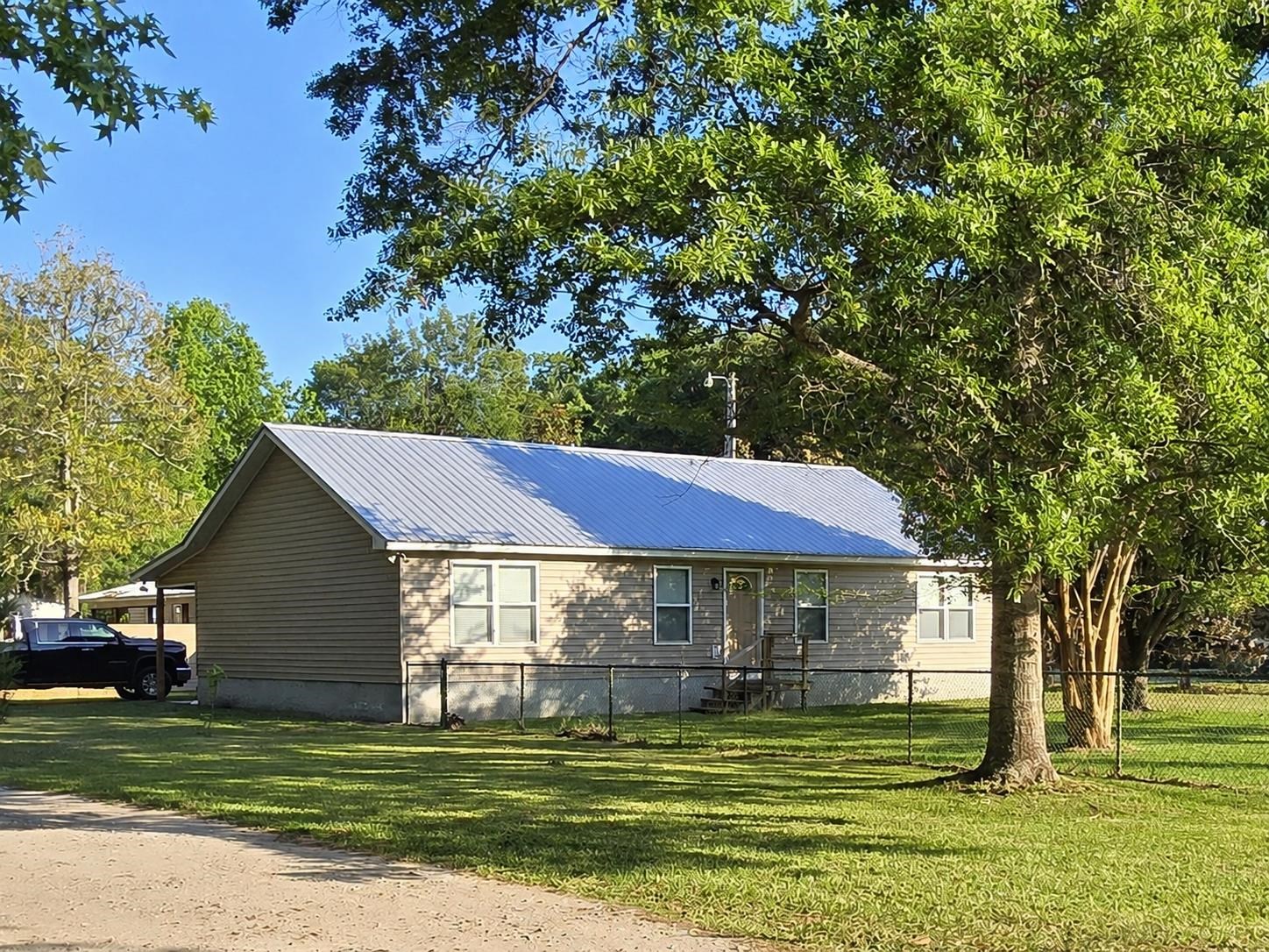 5177 Berkeley Ct. Property Photo 1